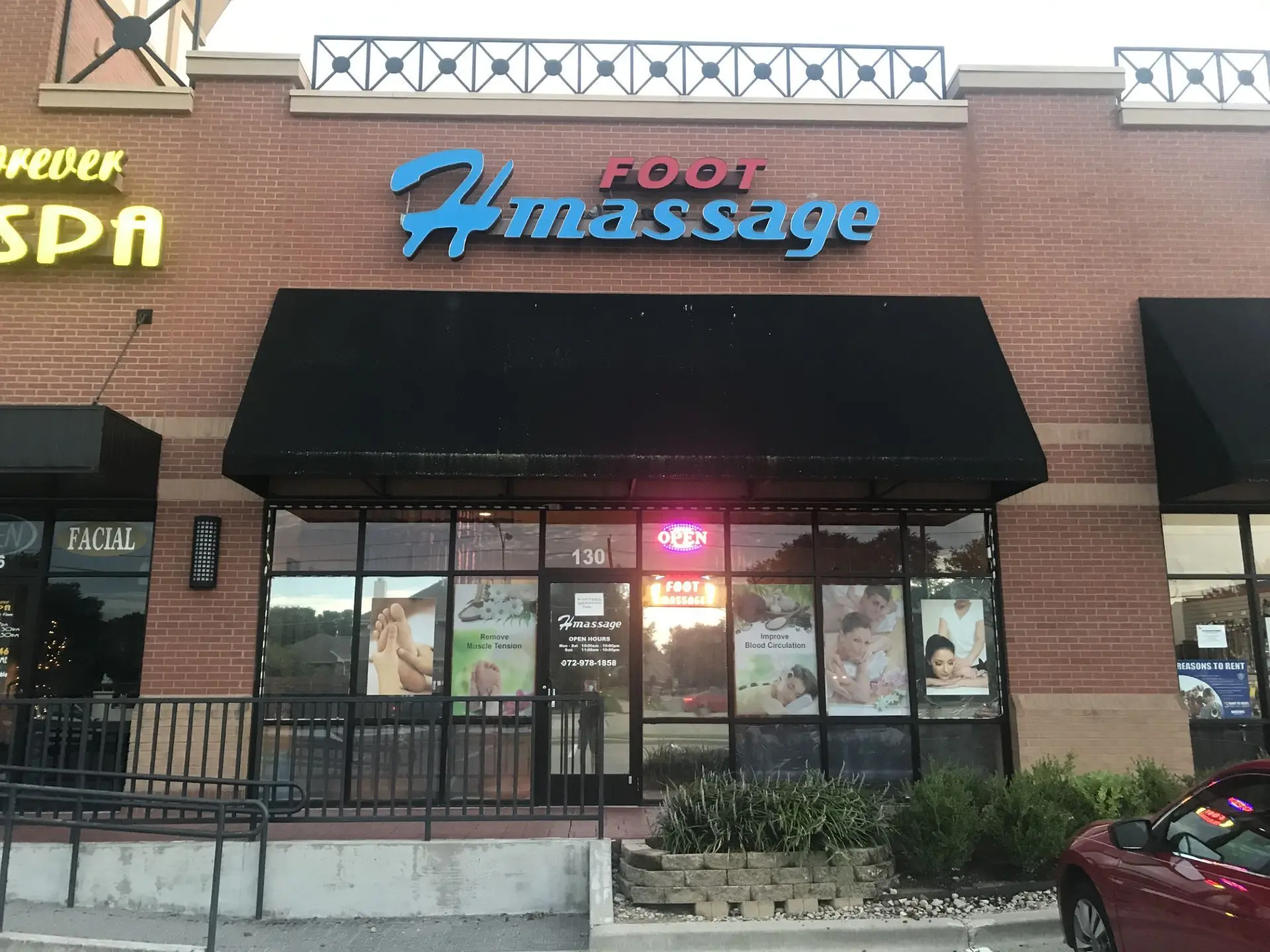 H Foot Massage