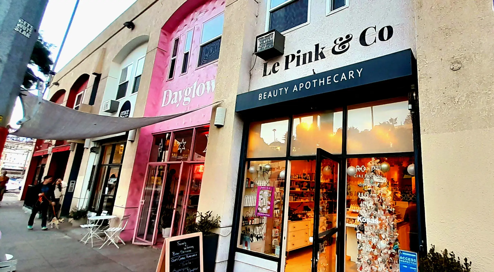 Le Pink