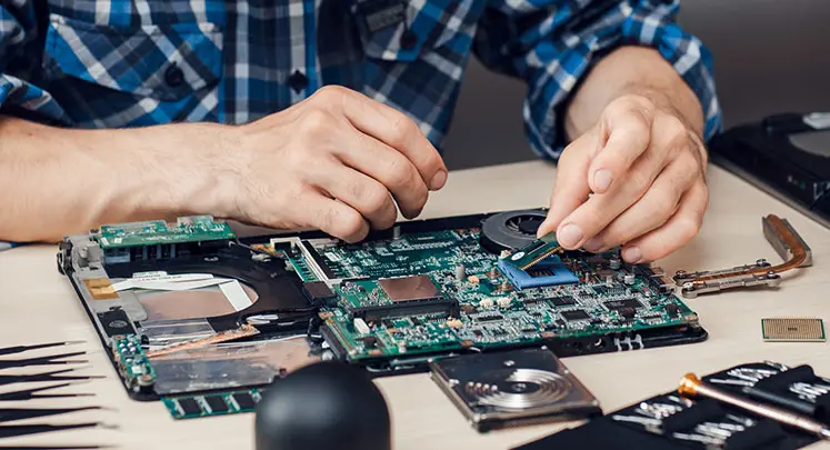LA TECH REPAIRS Cell Phone Repair & Computer Repair