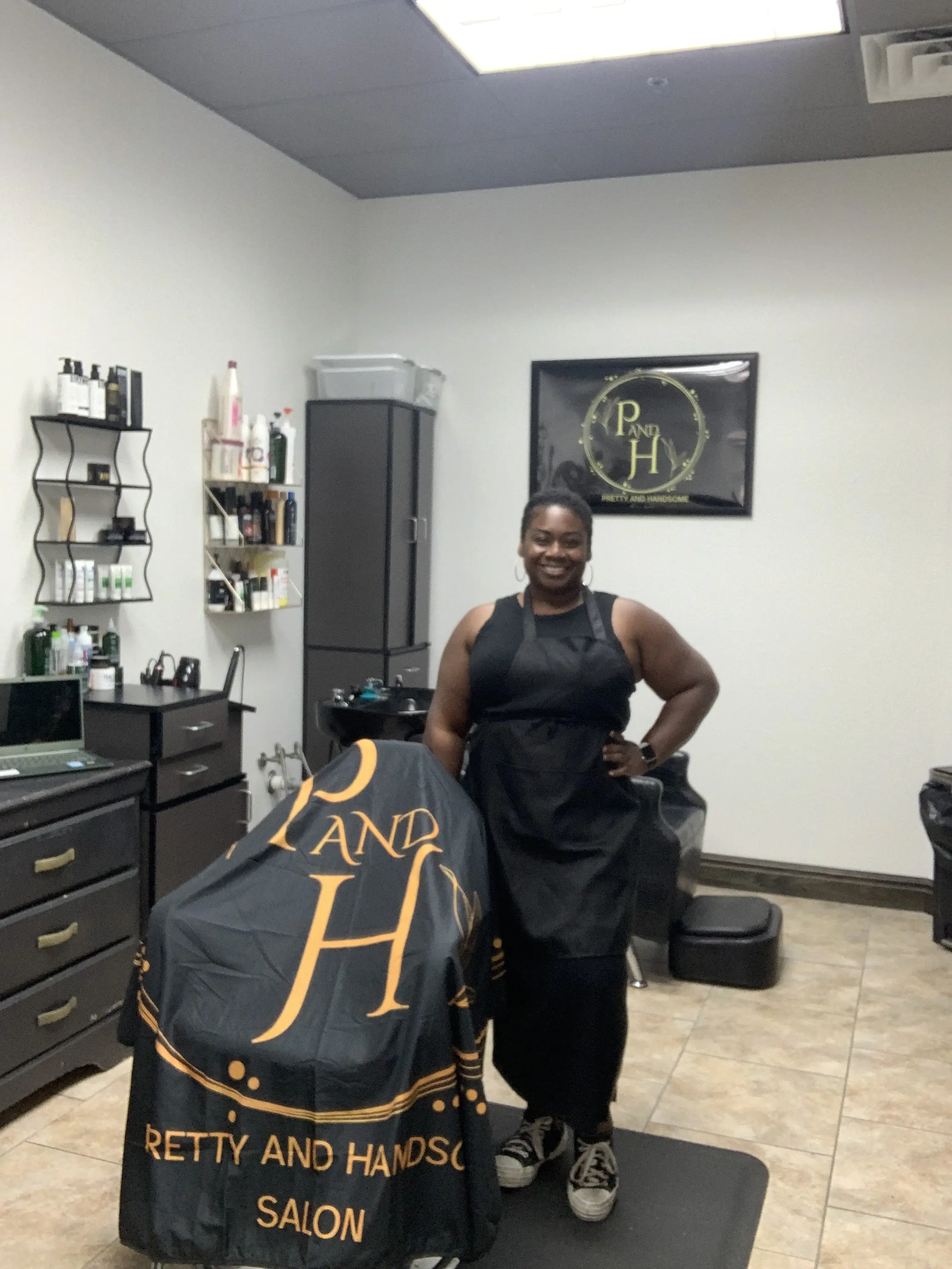 Pretty and Handsome Salon