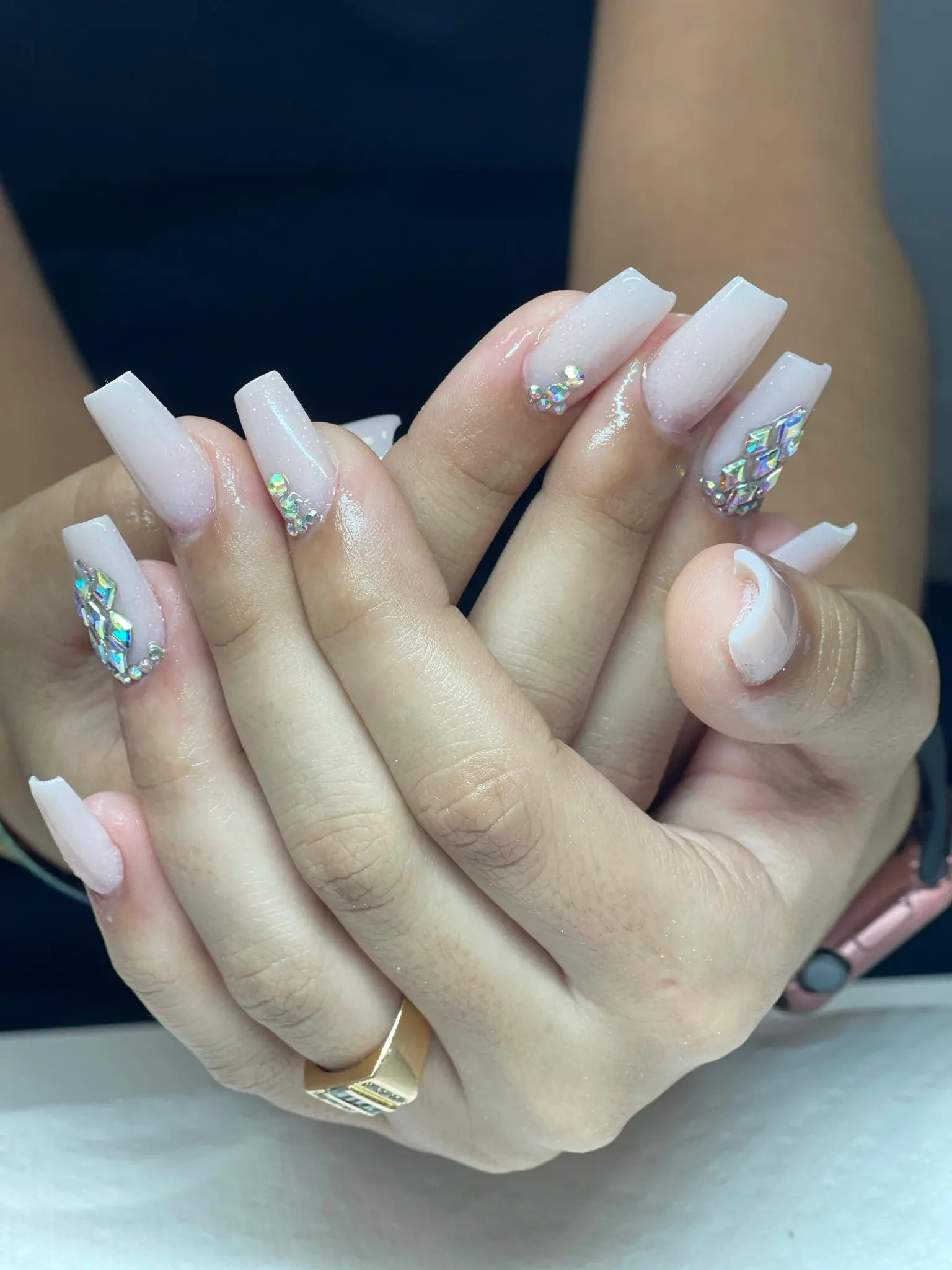 JULIA NAILS SALON & SPA