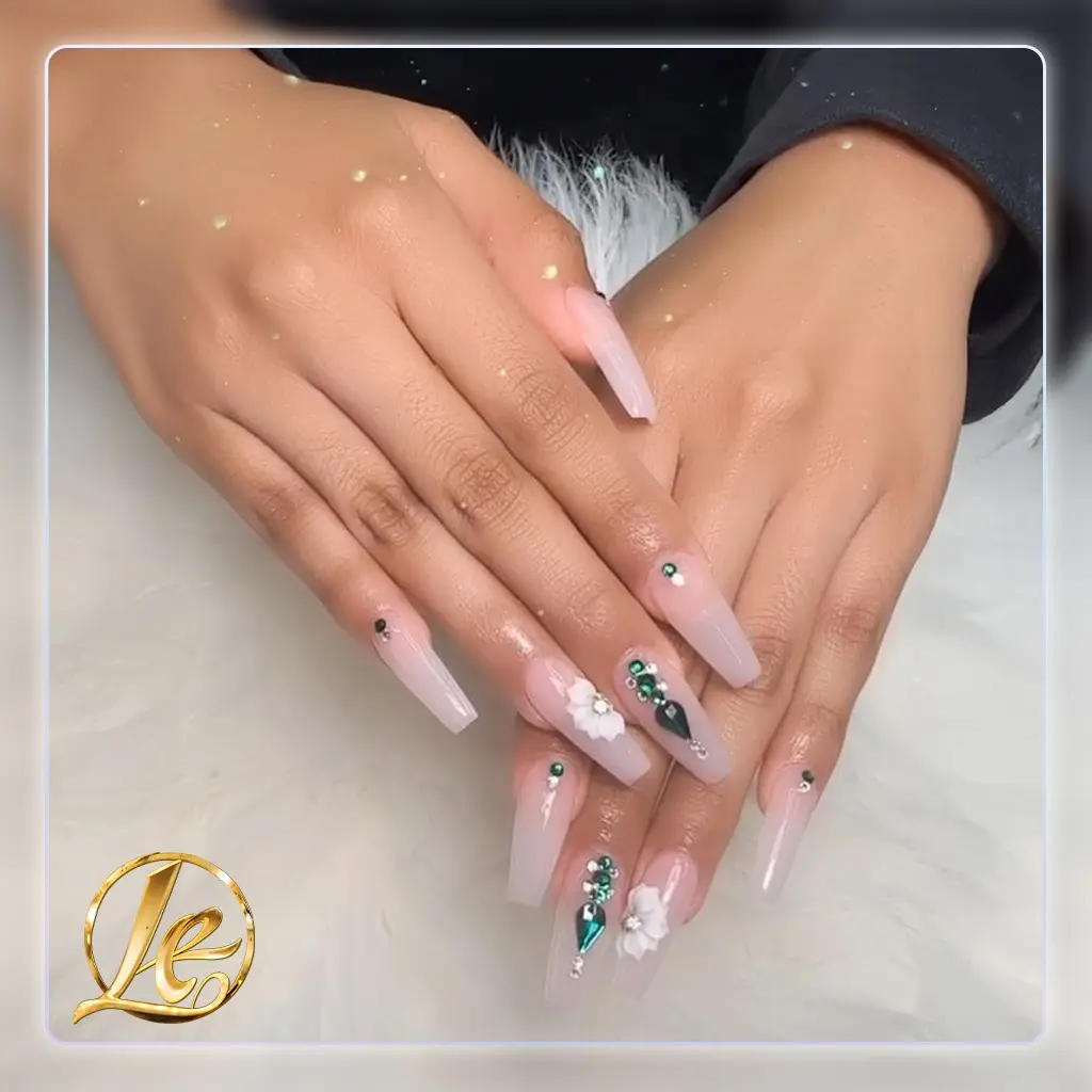 Le Nails