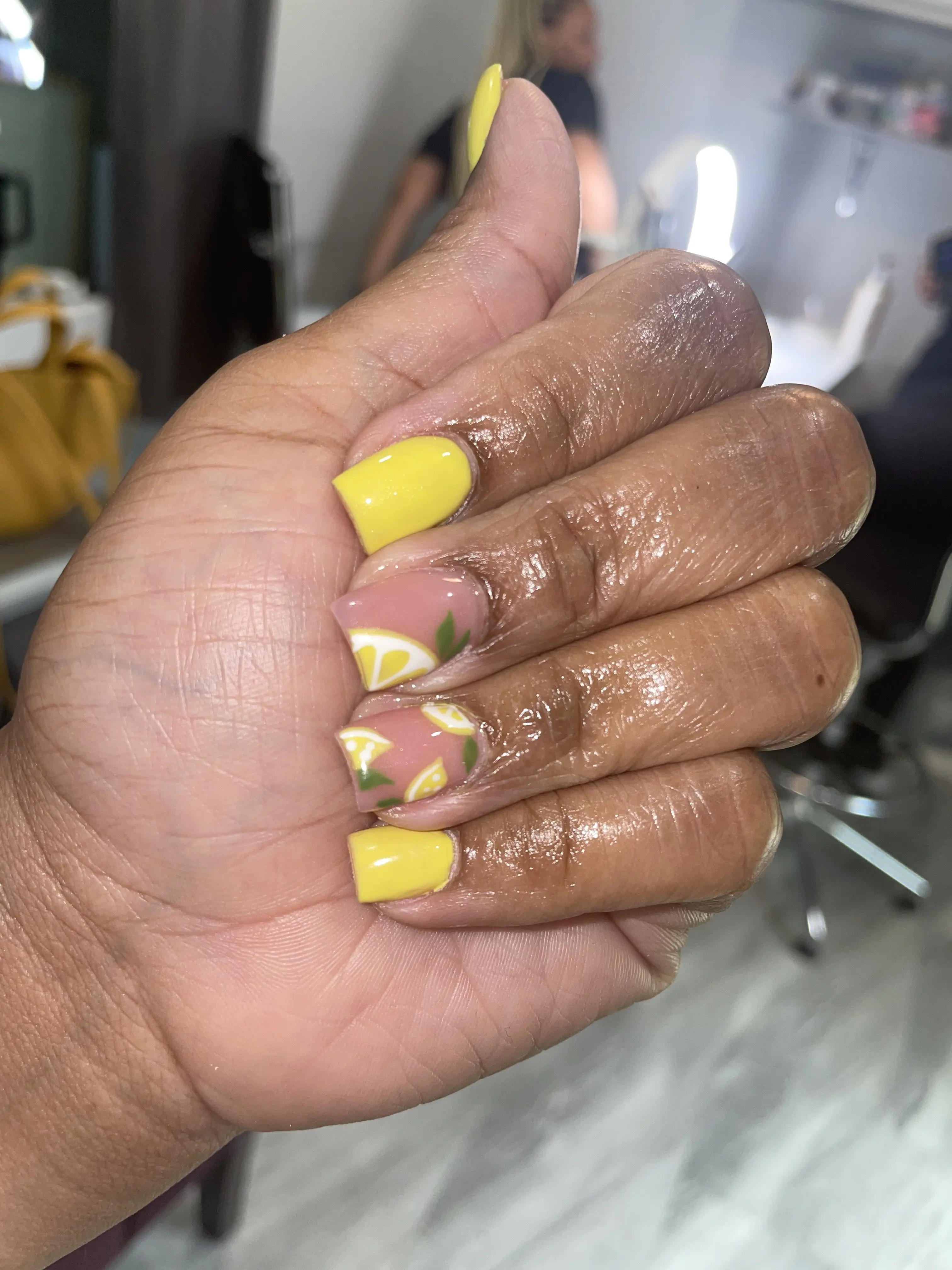 Skin'tique Beauty Bar