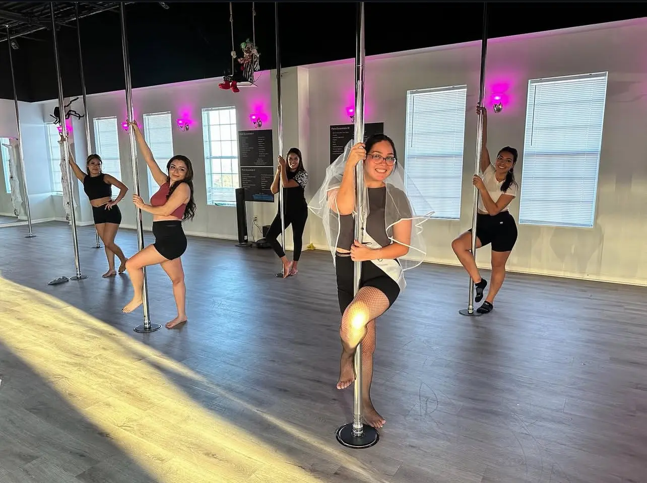 Pole Body & Arts