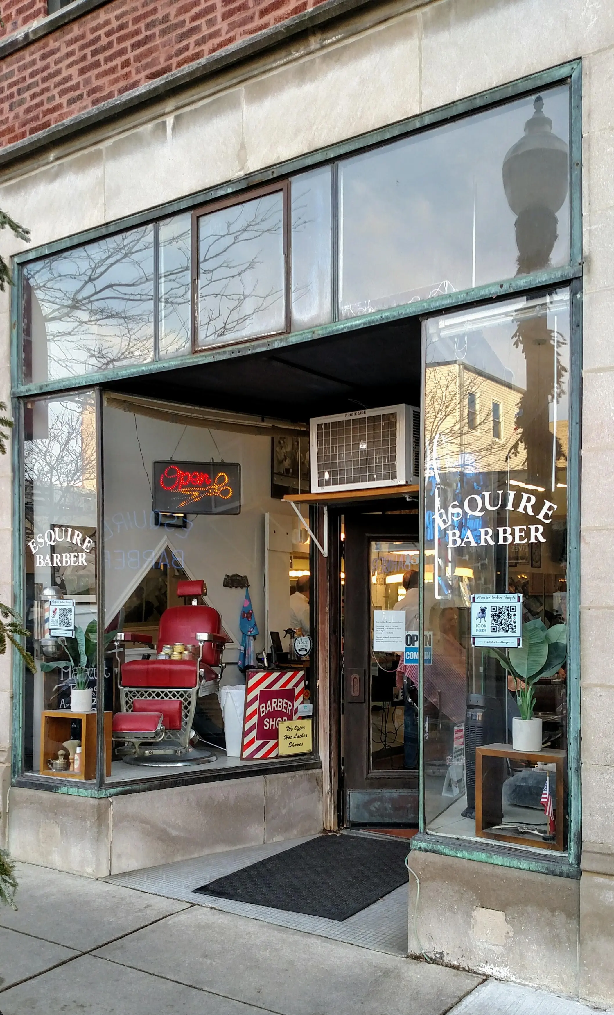 Esquire Barber Shop