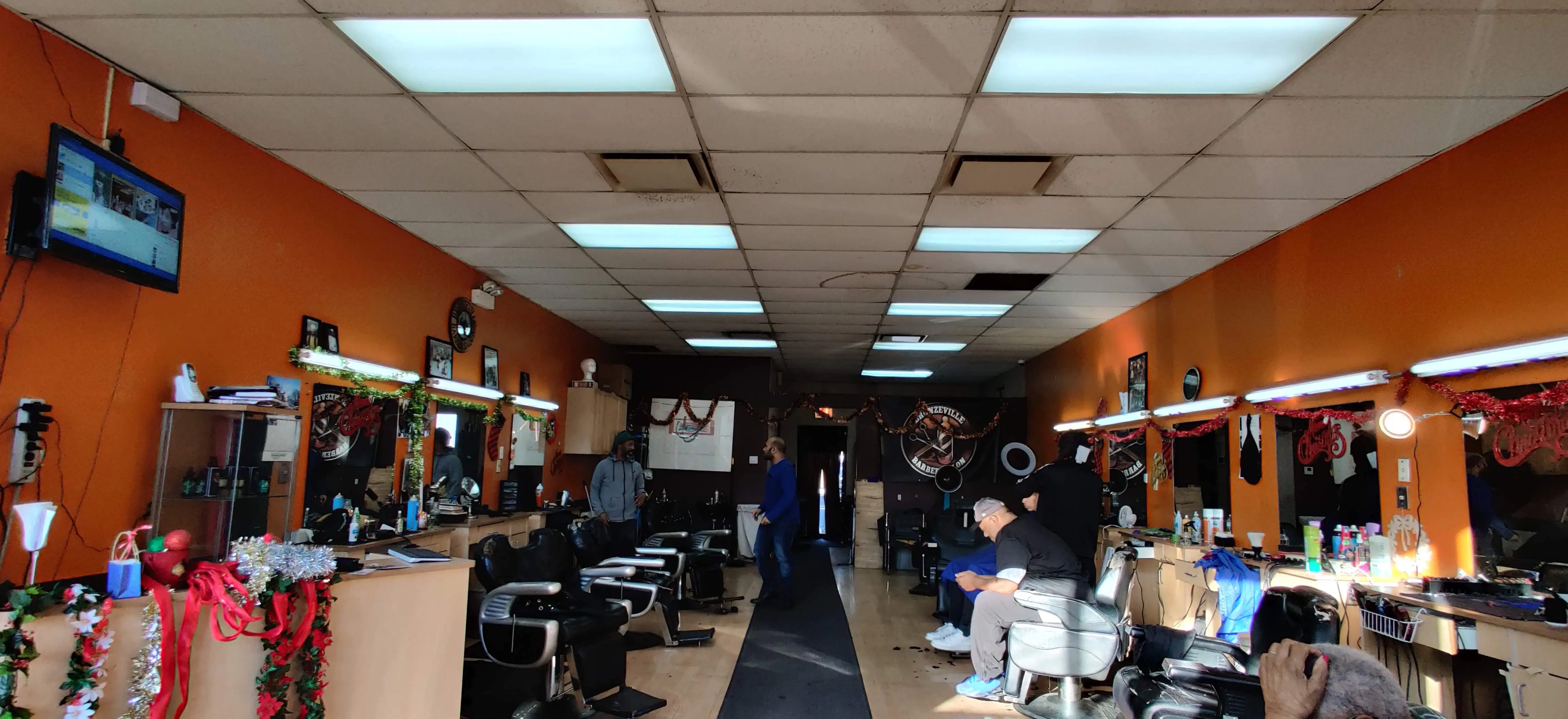 Bronzeville Barber Salon