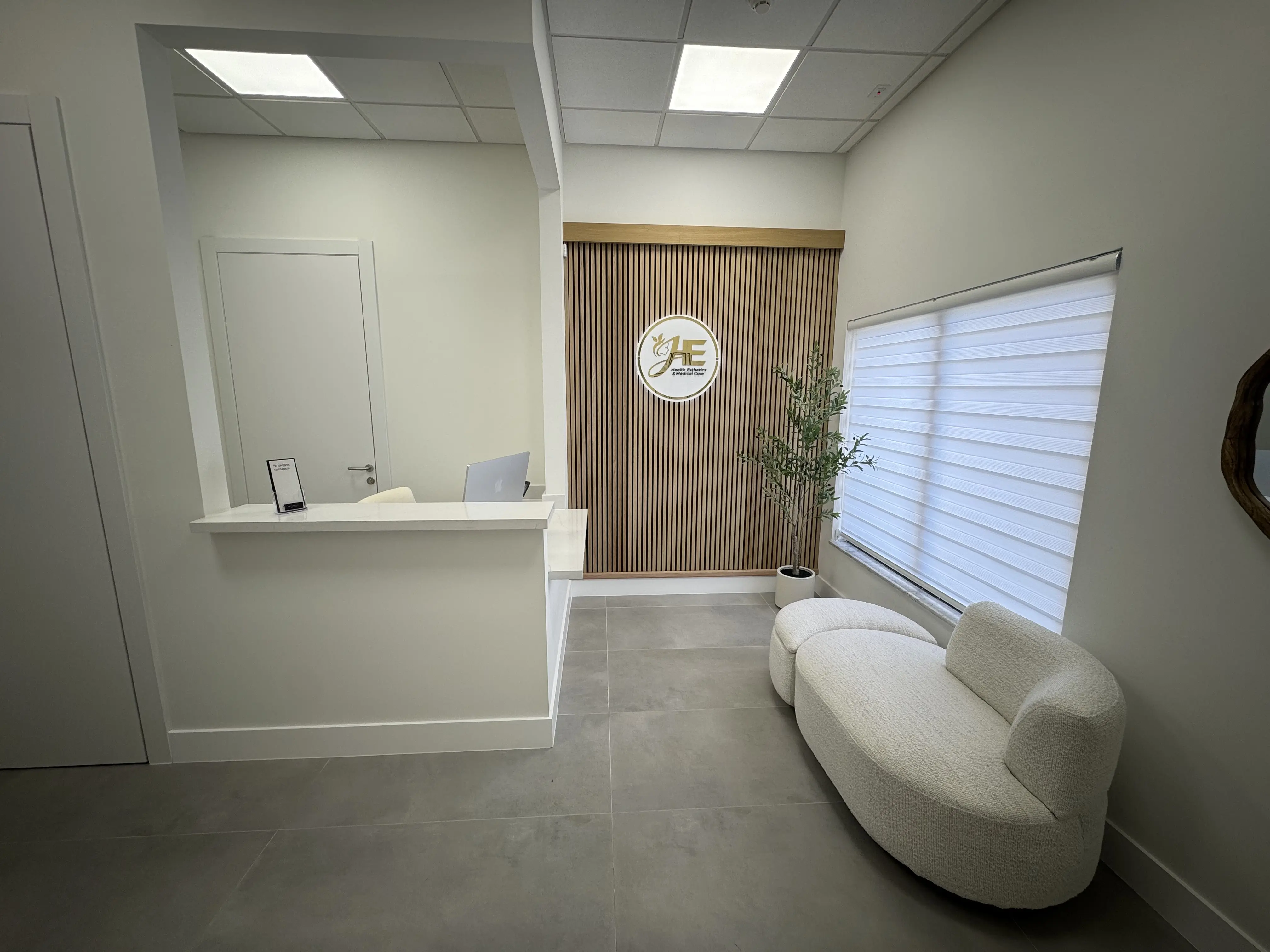 J Health Esthetics & Medical Care