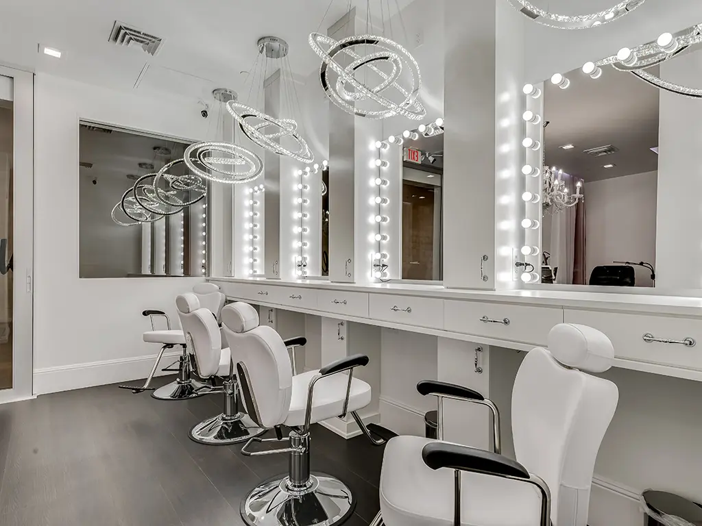MALLYNA Eyelash Extensions Salon | Las Vegas in Fashion Show