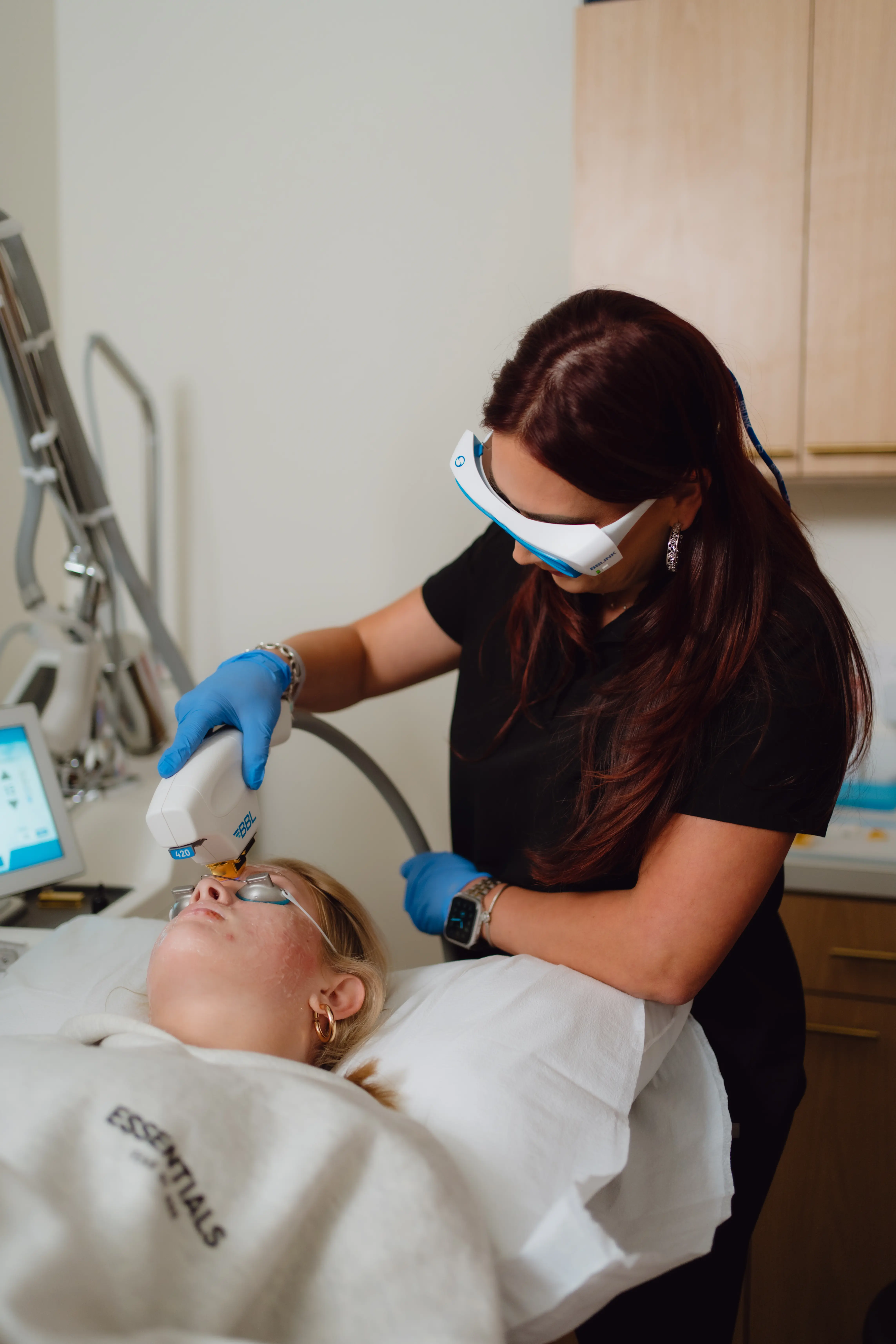 LIV Dermatology & Aesthetics