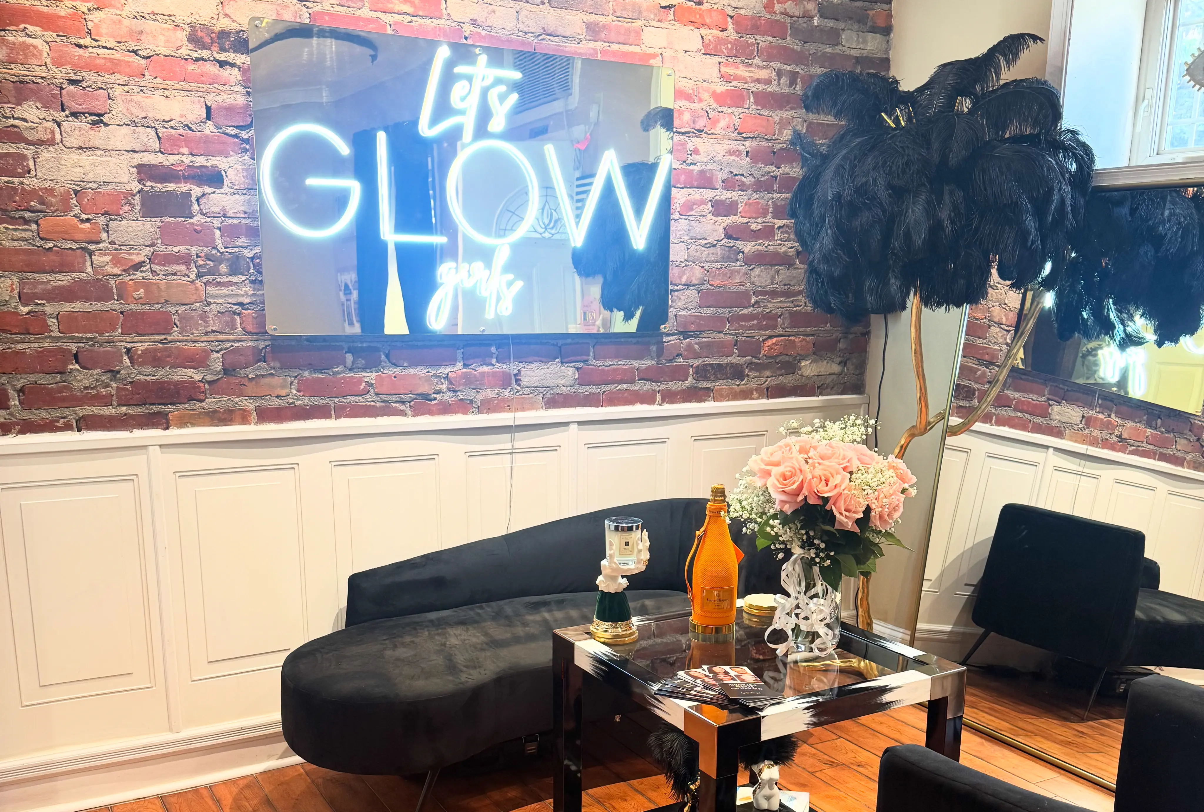 GLAM+GLOW Beauty Bar