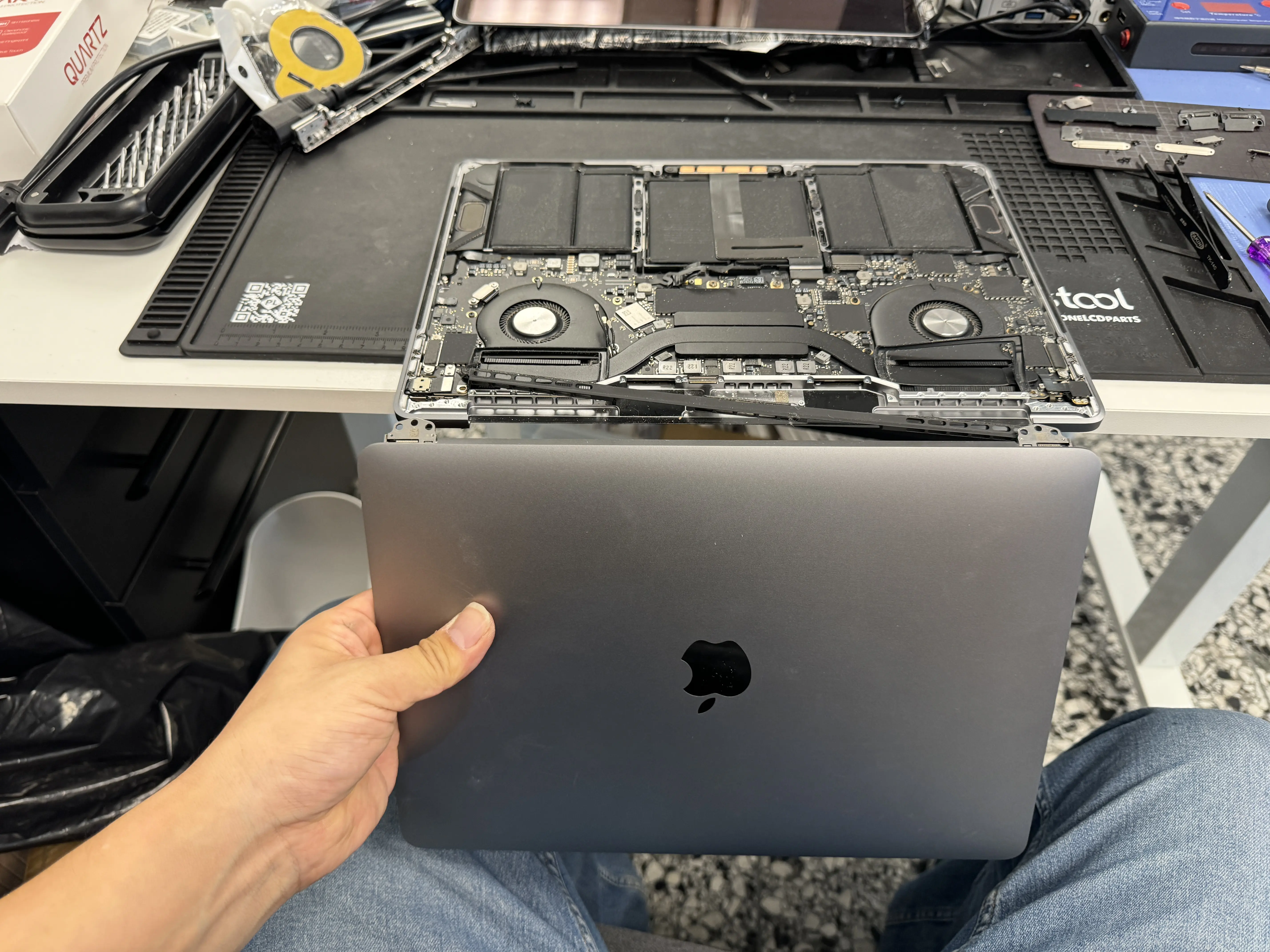 FIXSTORY - iPhone, Samsung Screen Repair