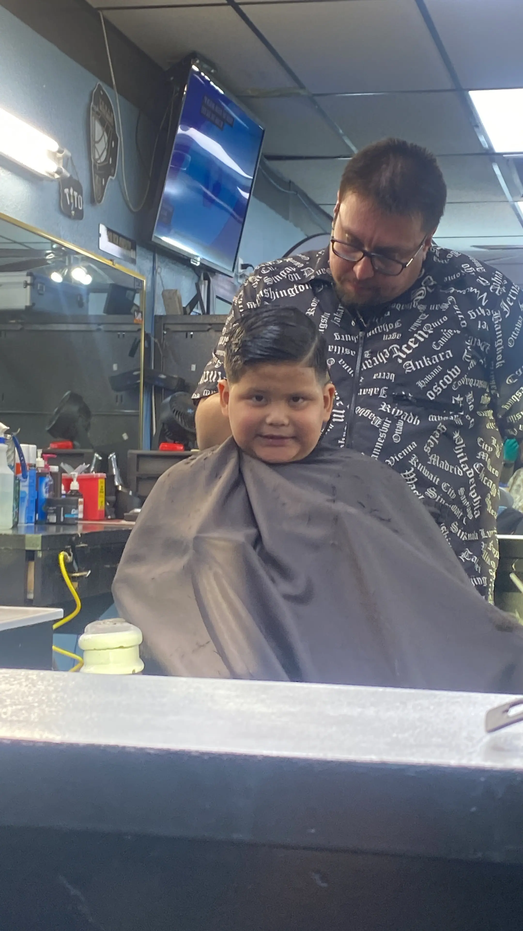 Hot cutz barbershop