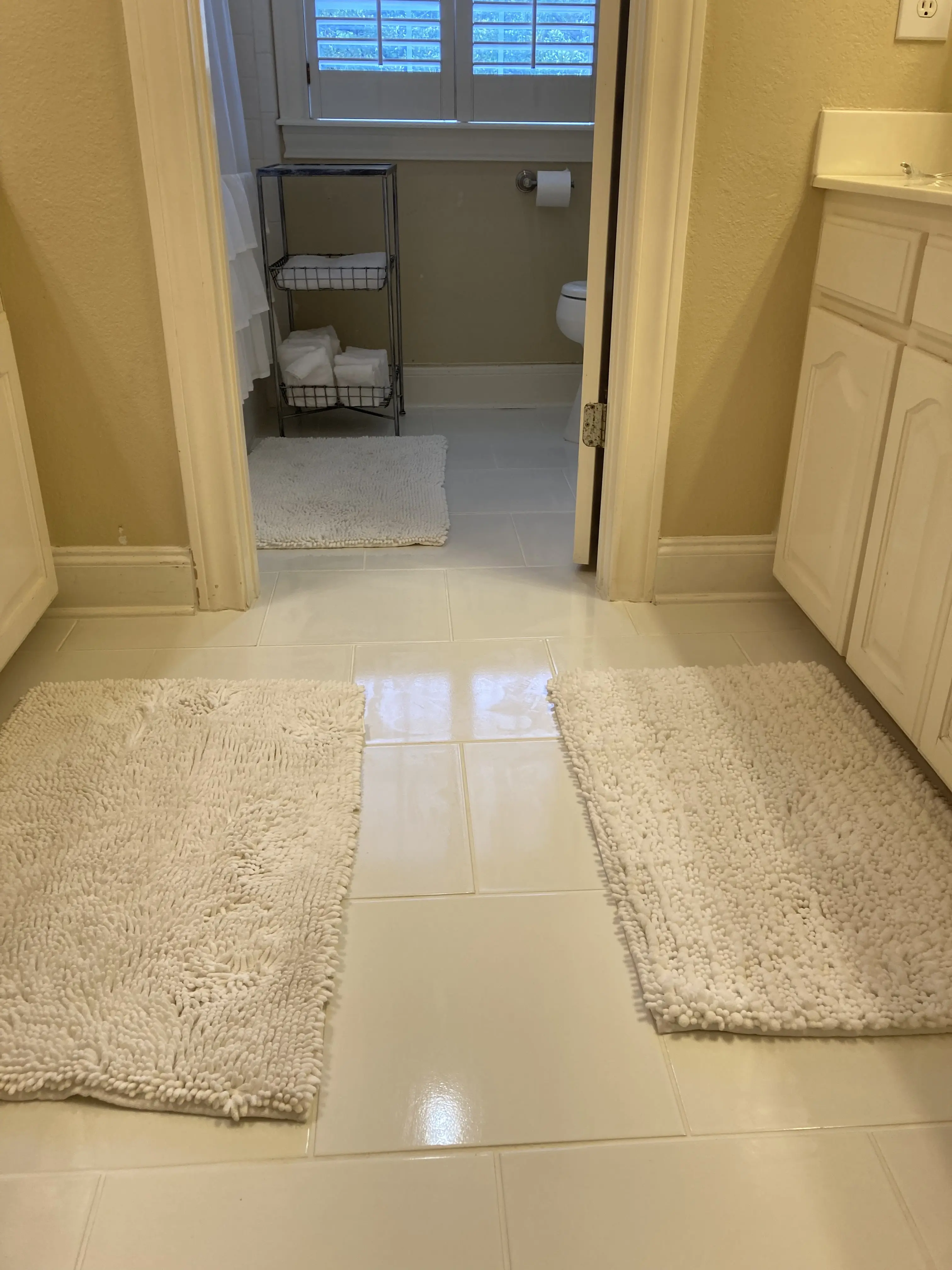 Handy Manny Remodeling & Services,
