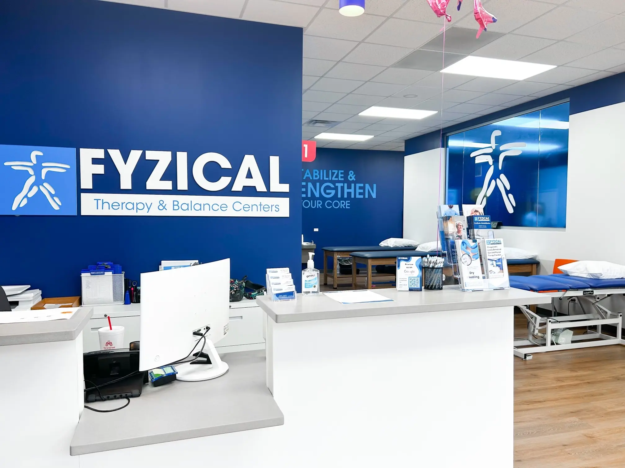 FYZICAL Therapy & Balance Centers - Irving Park