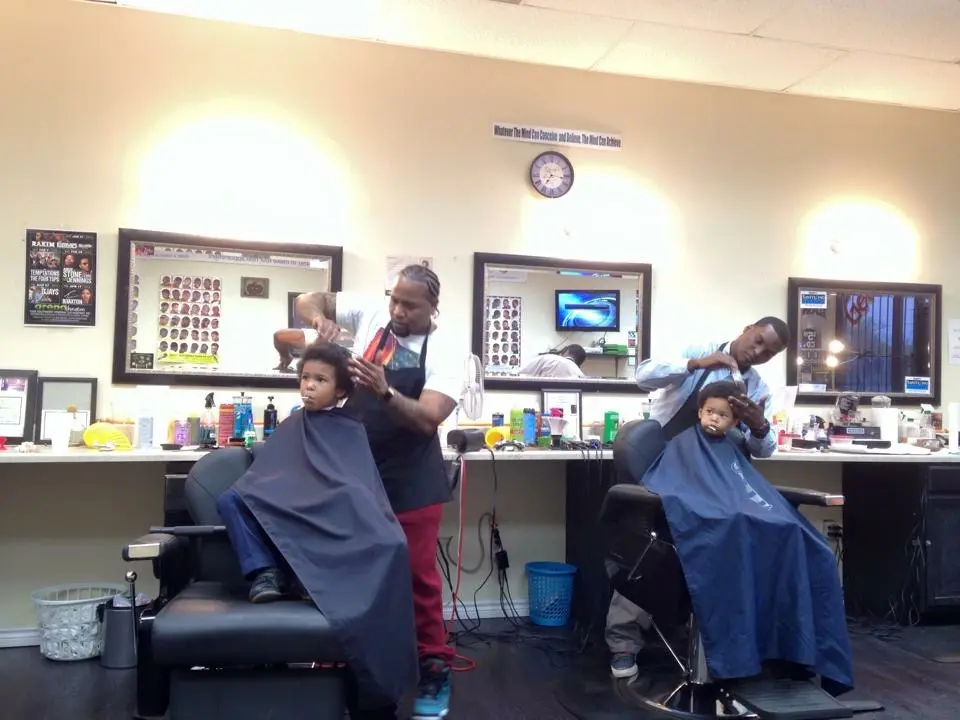 Hollywood Cutting Up BarberShop
