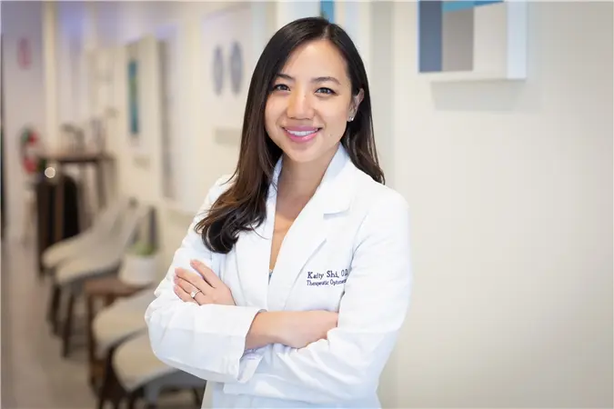 Dr. Kaity Shi, Optometrist