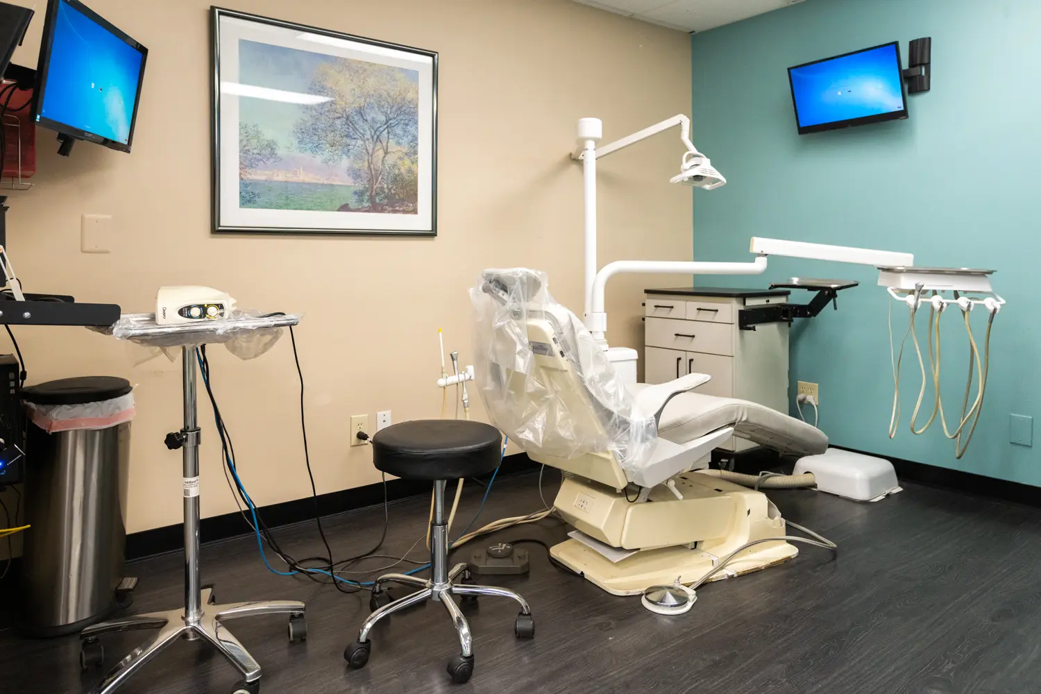 Smile Dental Clinics