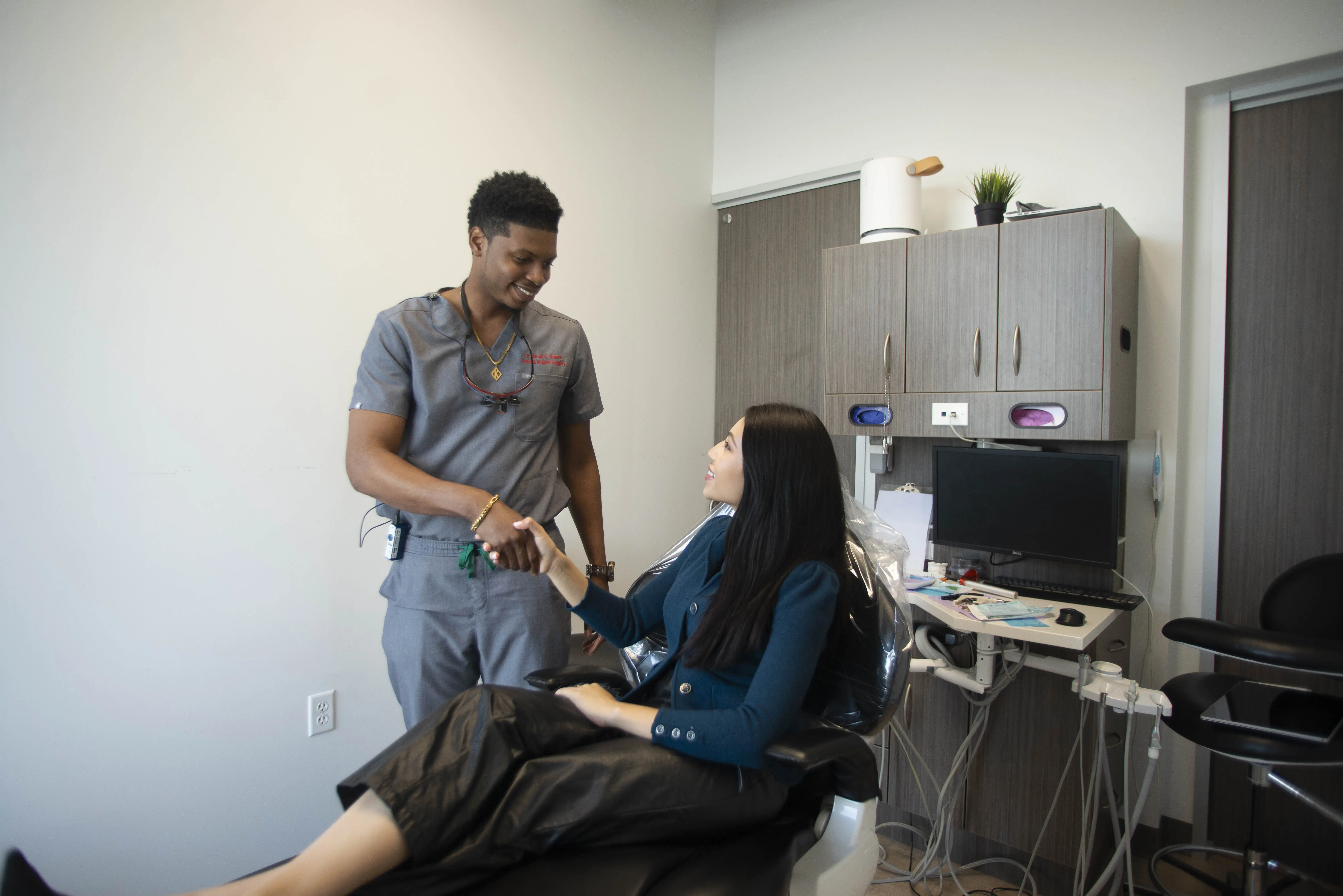 Emergency Dentist in Houston | Uptown
