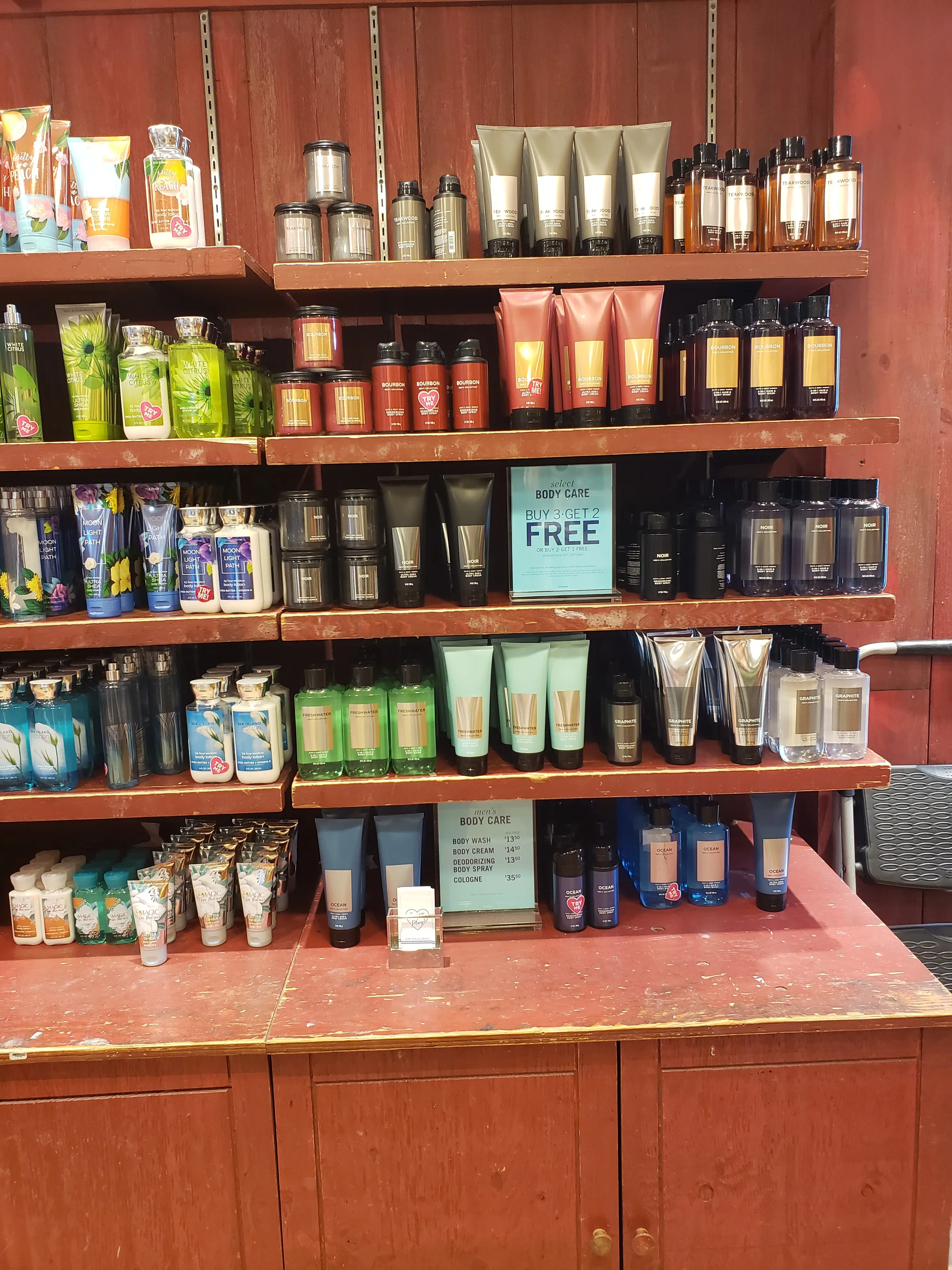 Bath & Body Works