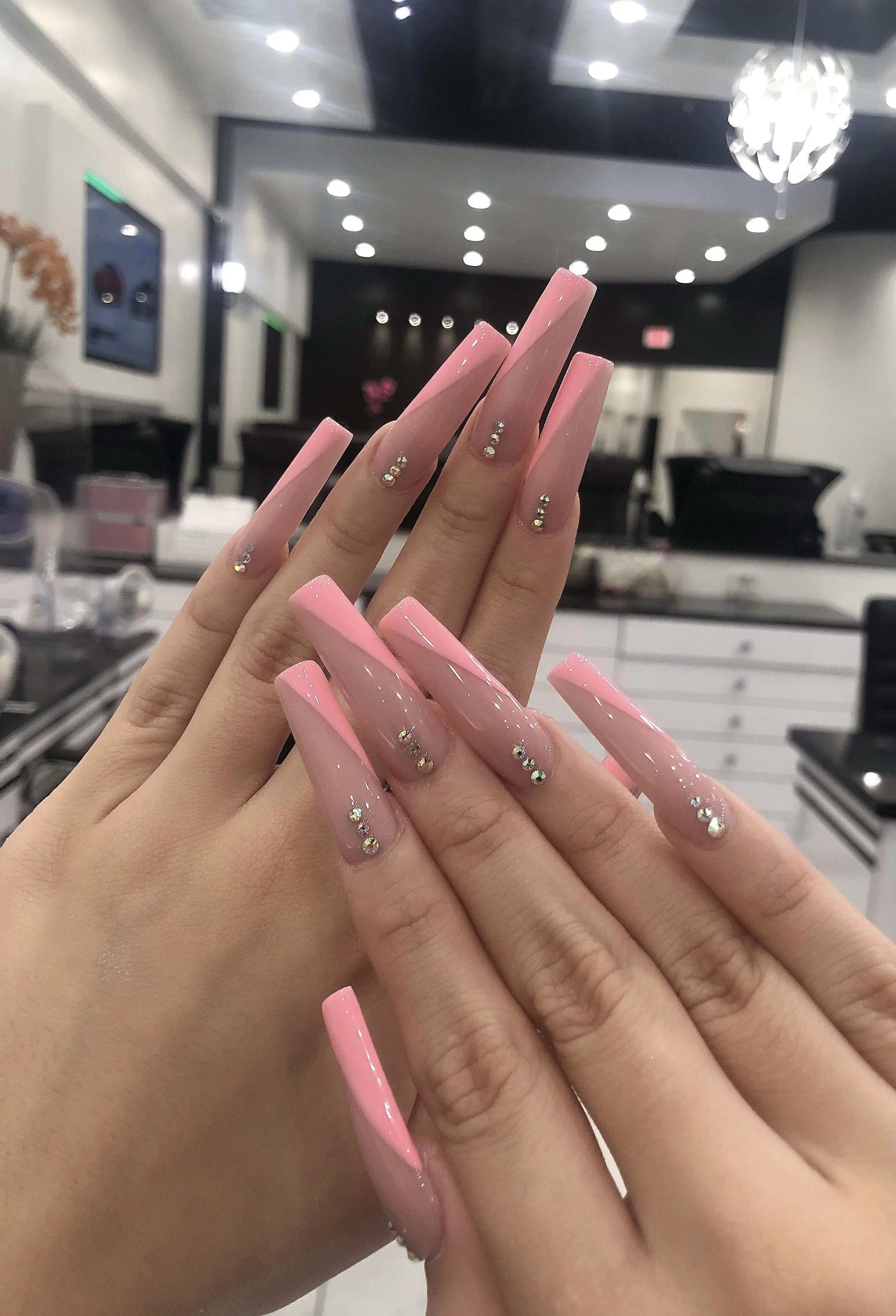 TopTek Nail Spa