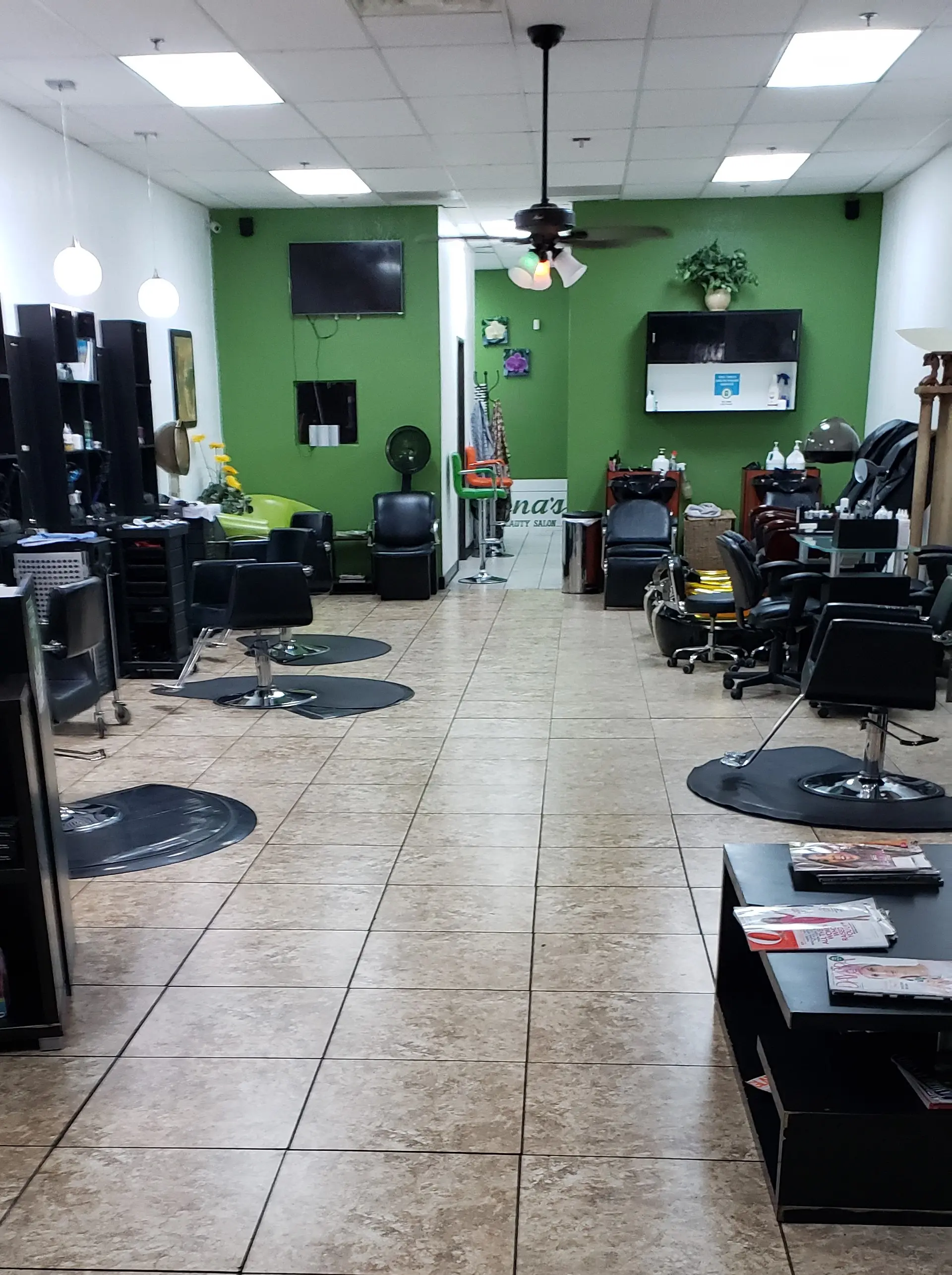 Hana Beauty Salon