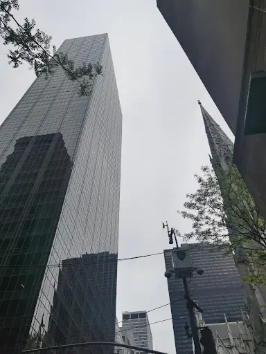 Rockefeller Center, Midtown - NY Forward Rapid Test Partner