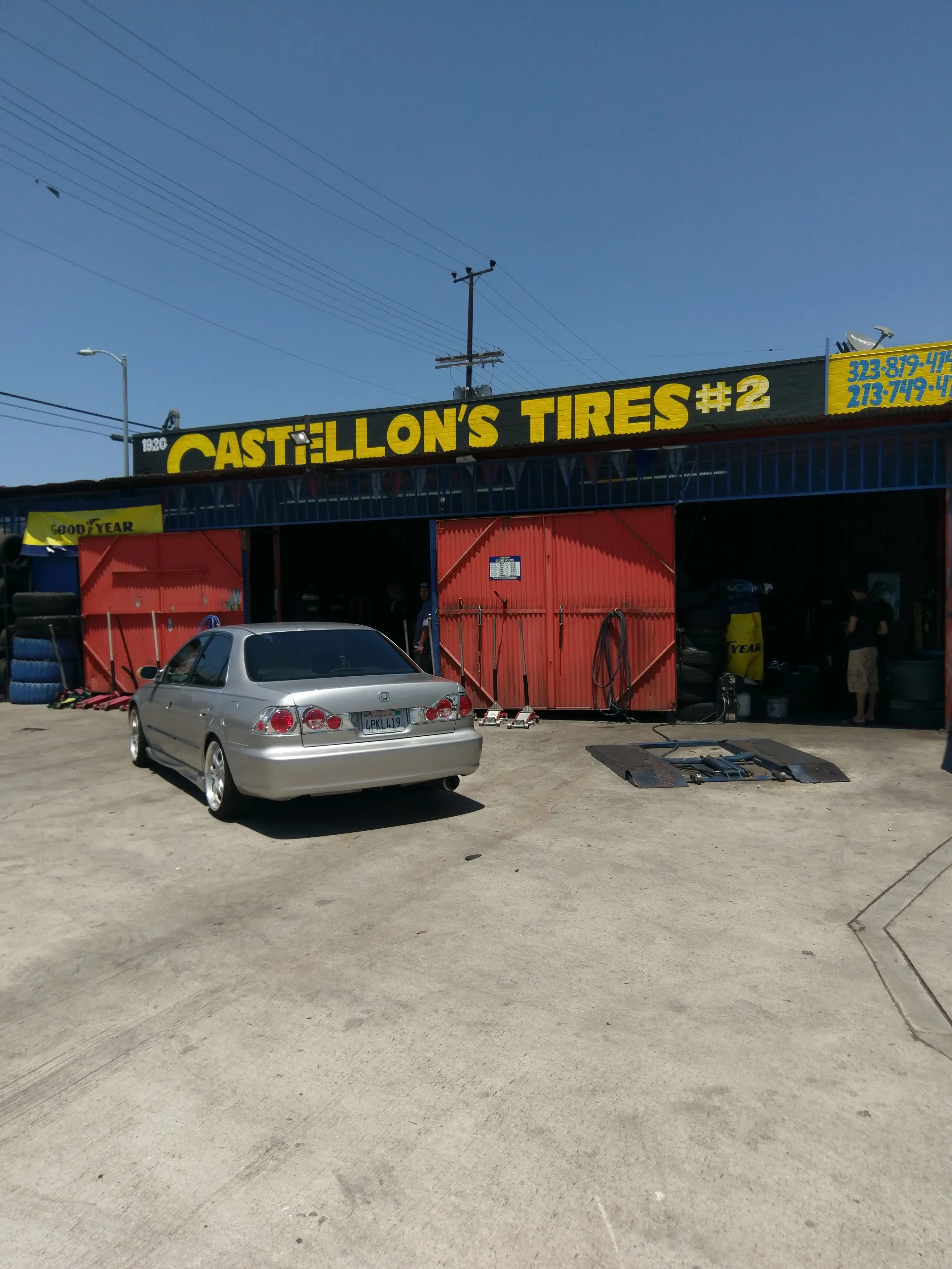 Castellon's Tires