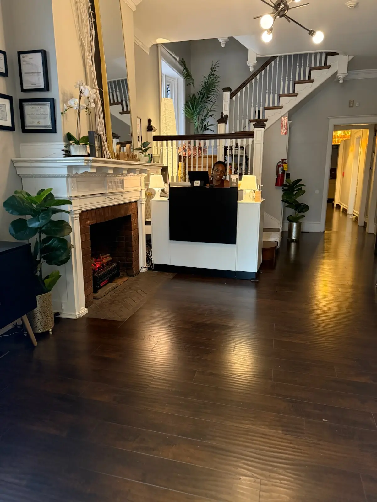 Redwood Beauty & Wellness