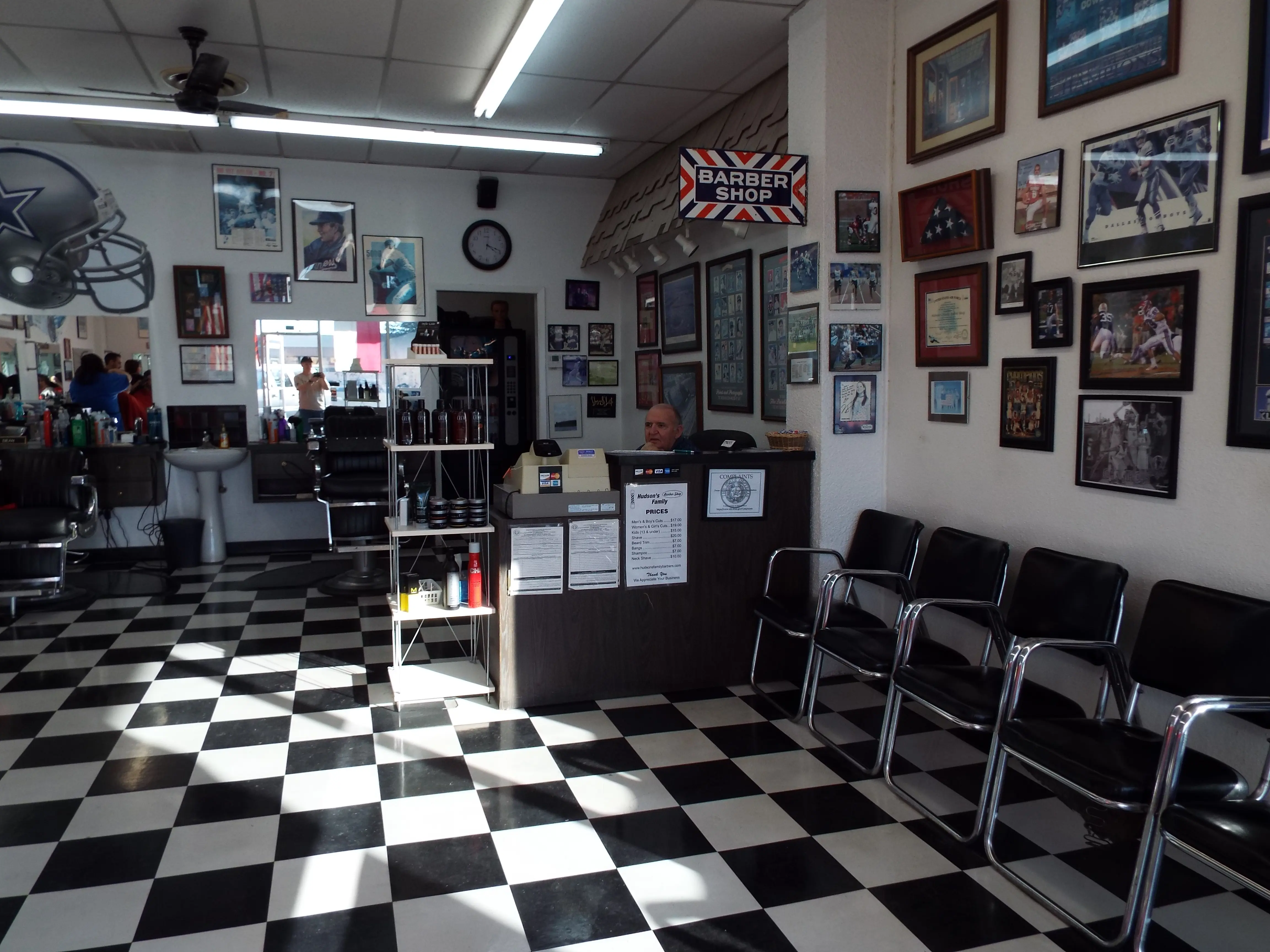 Hudson's Family Barber Shop