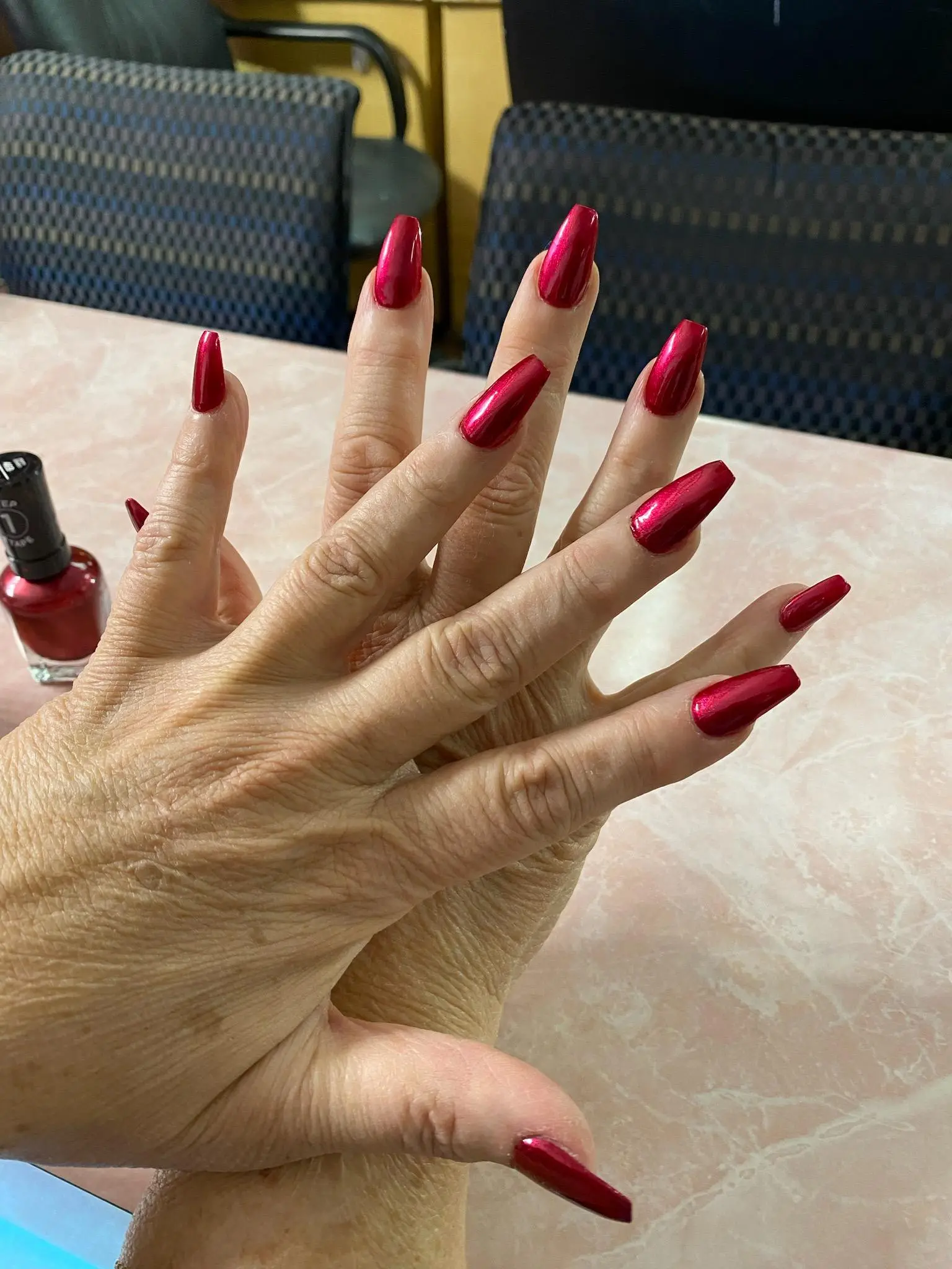 Grand Nails