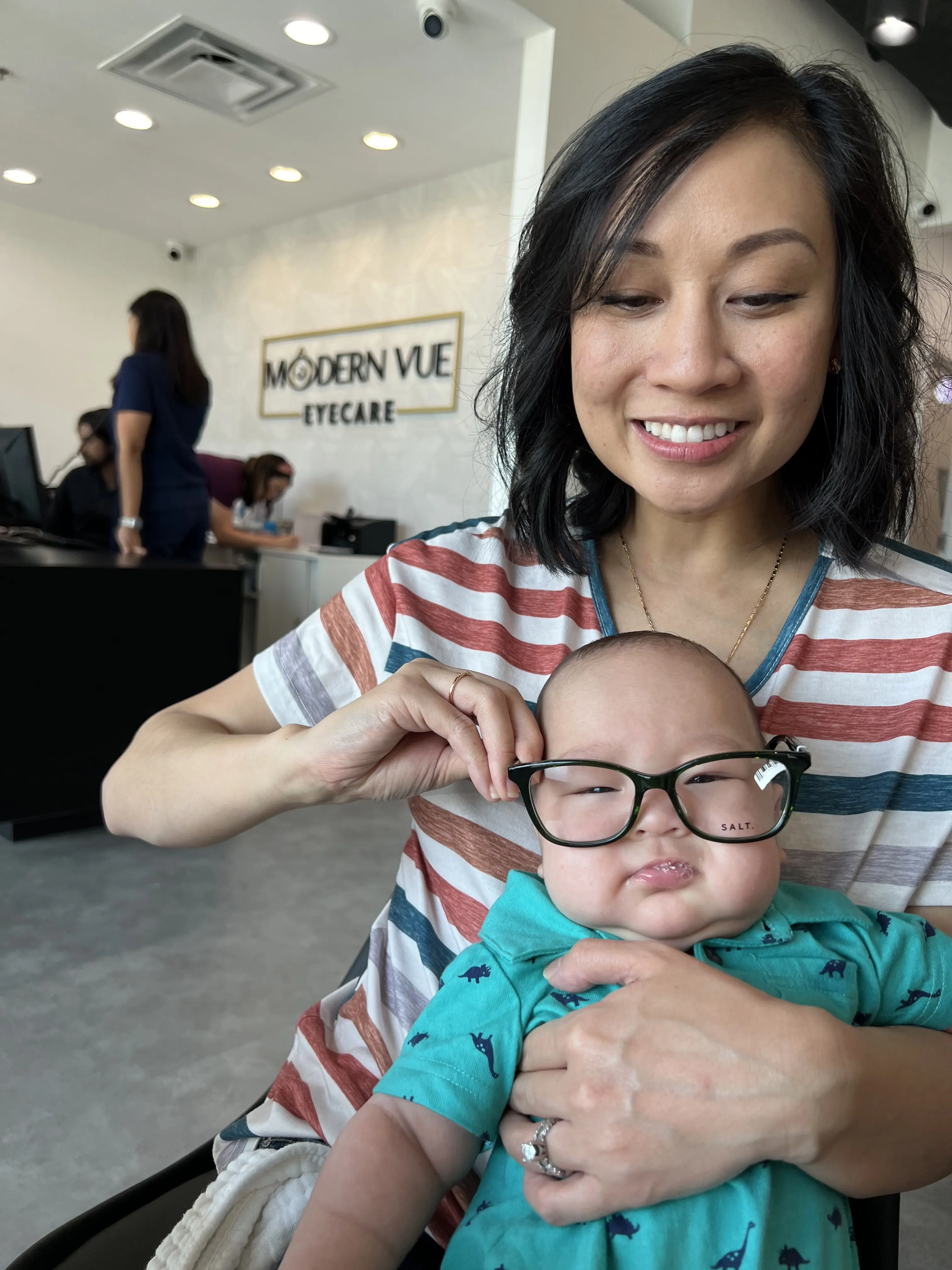 Modern Vue Eyecare