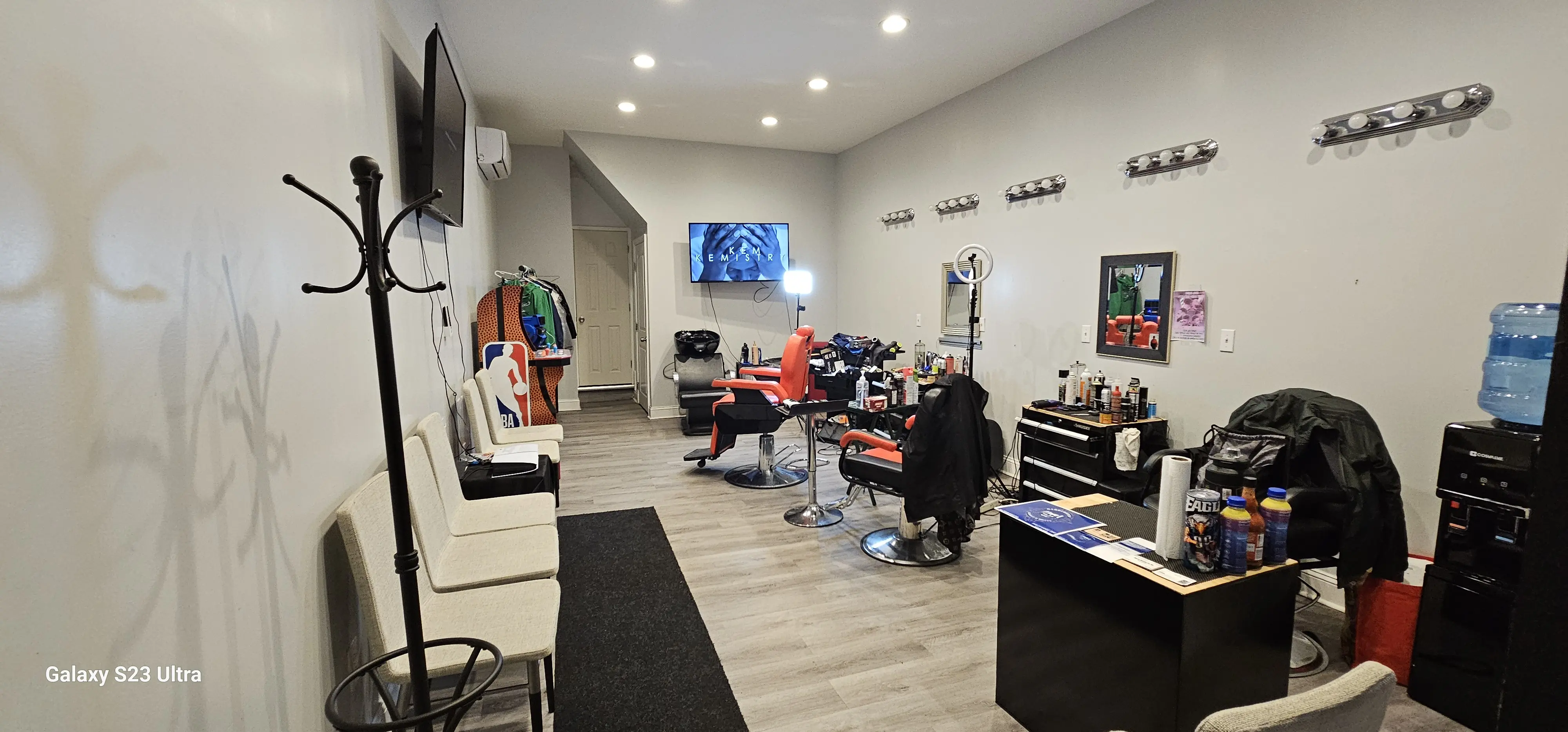 Philly Handz Barbershop