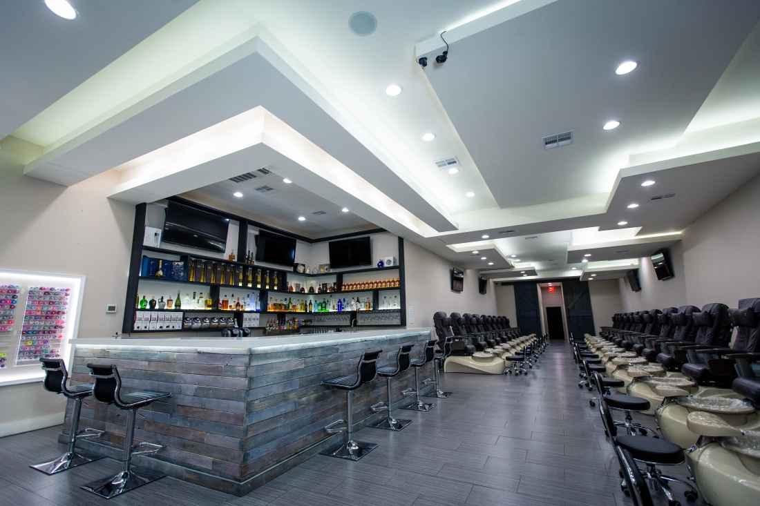 Cosmo Nail Bar