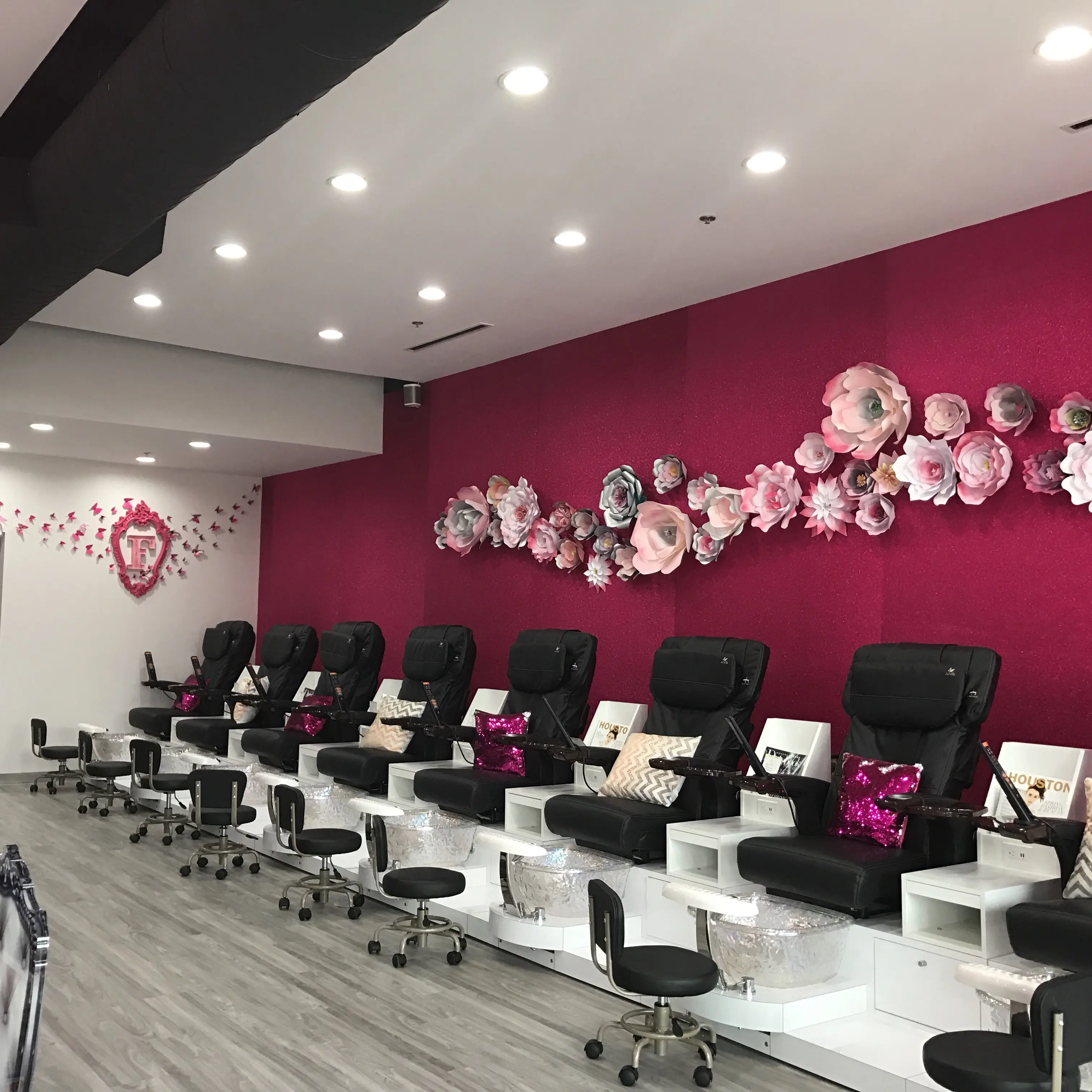 Fizz Nails & Waxing