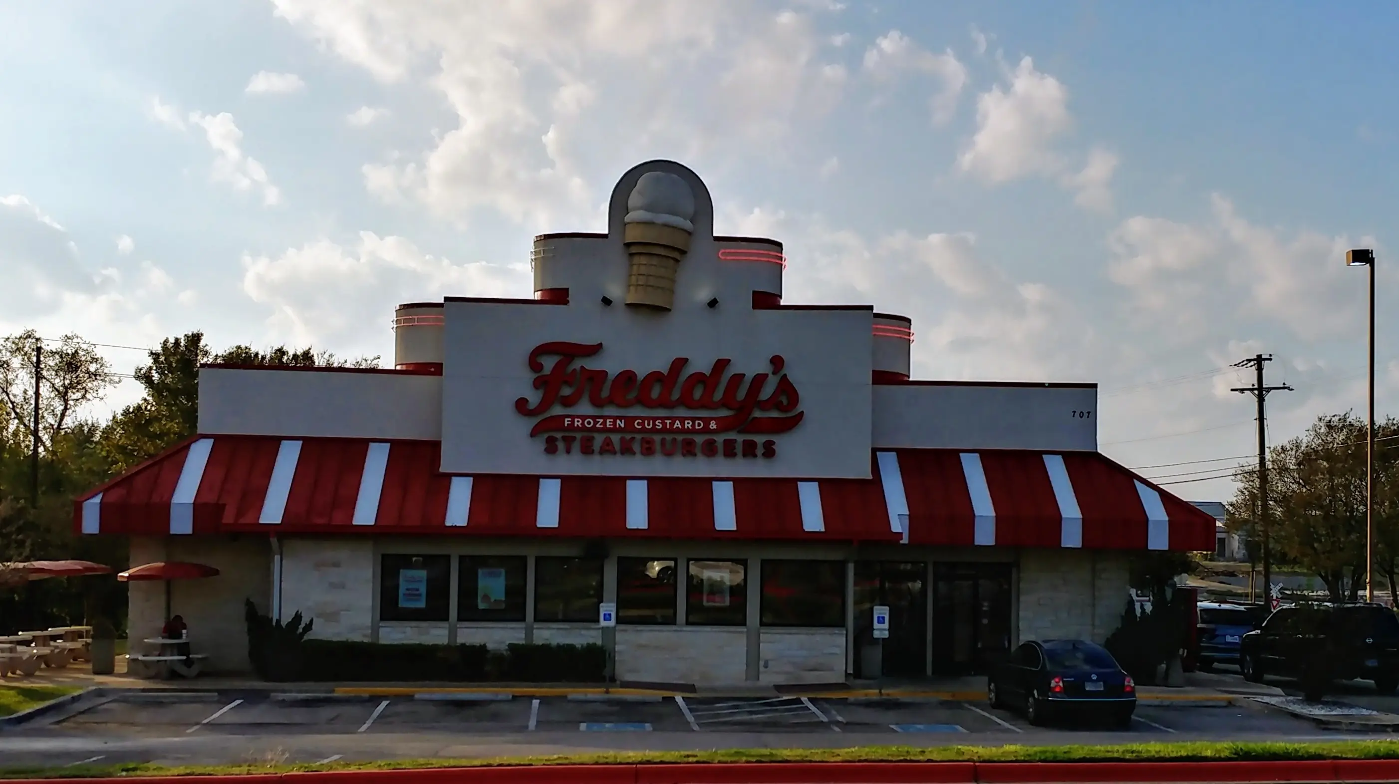 Freddy's Frozen Custard & Steakburgers