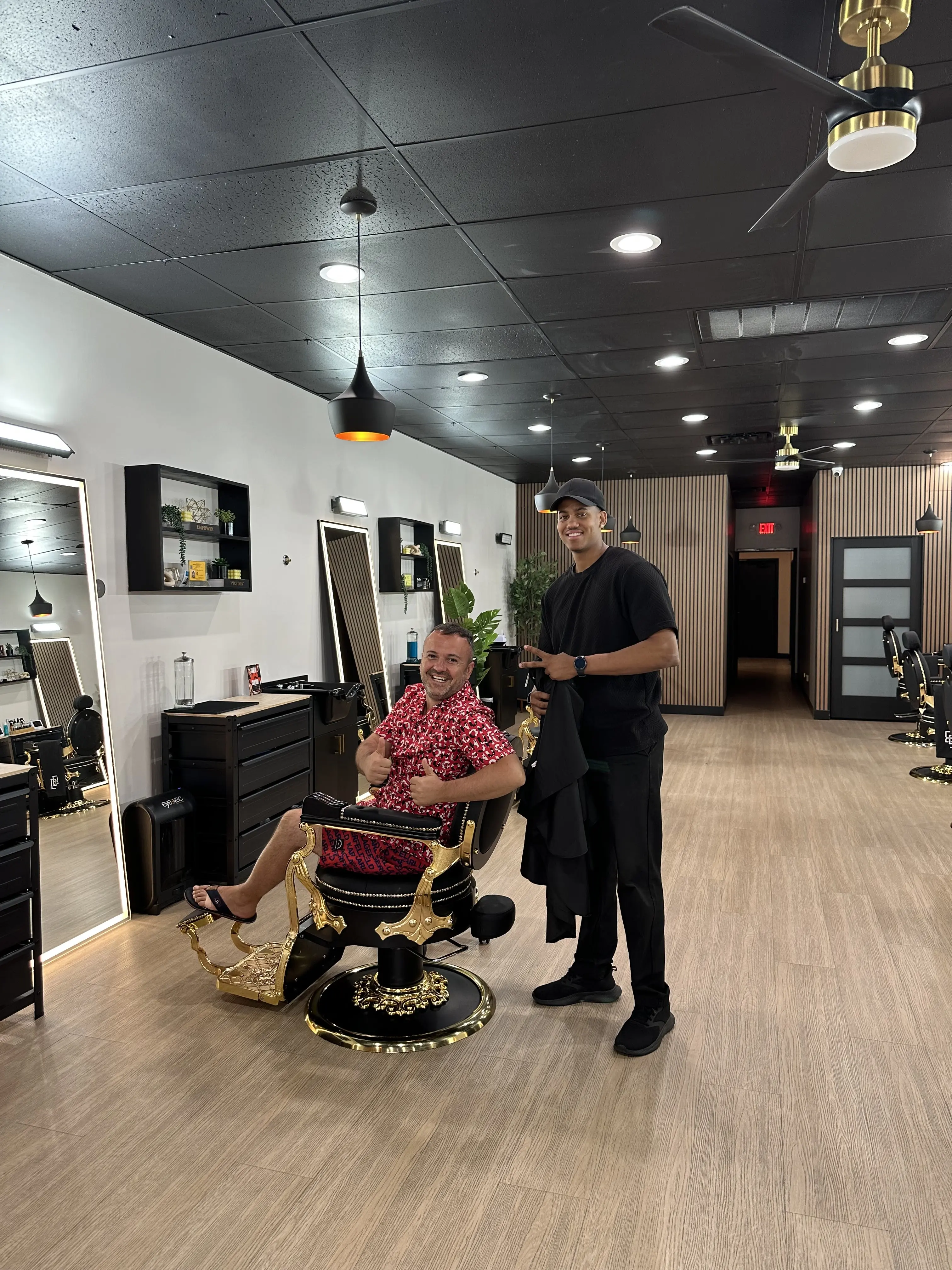 Golden Barbershop
