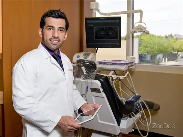 Dr. Babak Behbahani