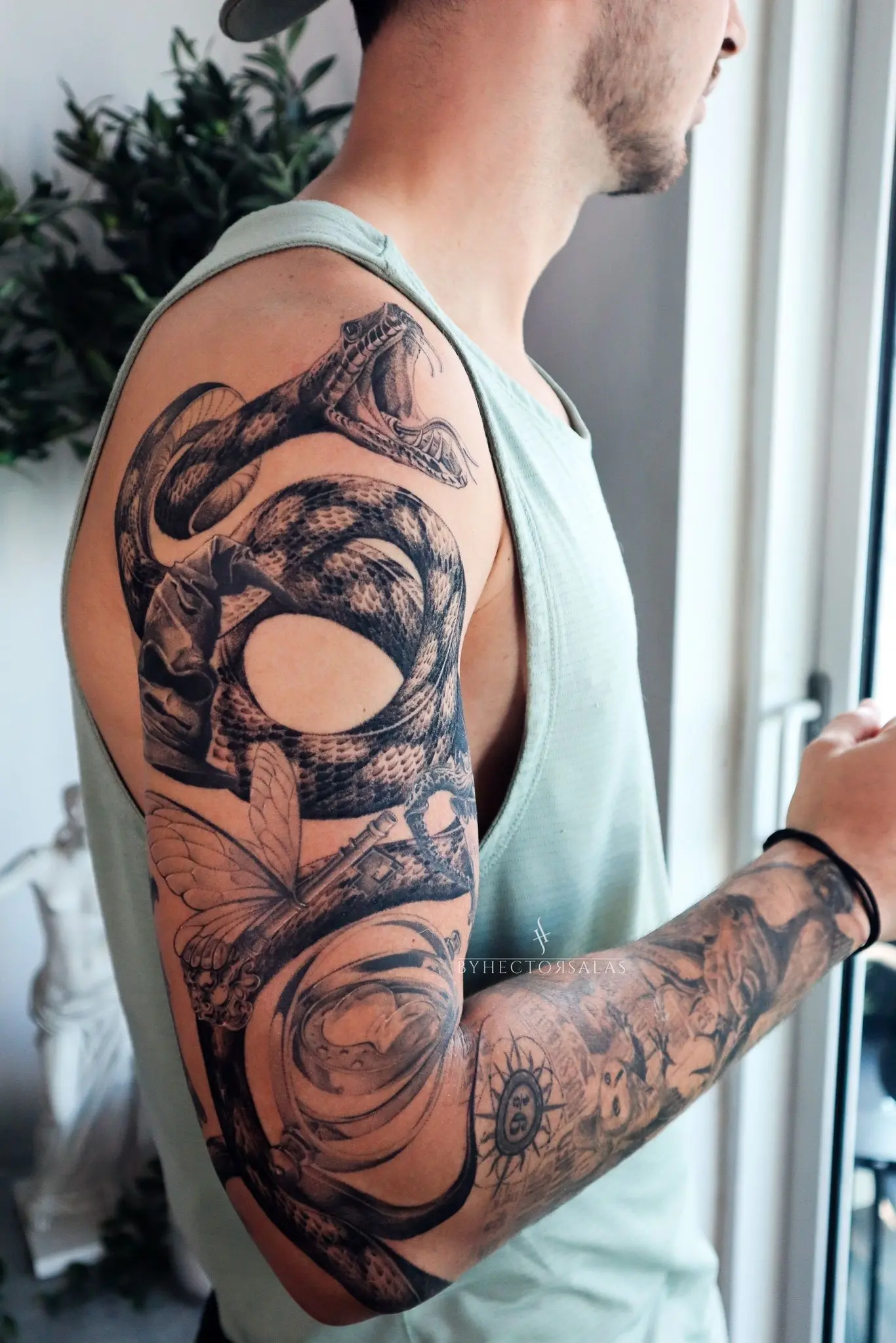 Tattoology Lounge