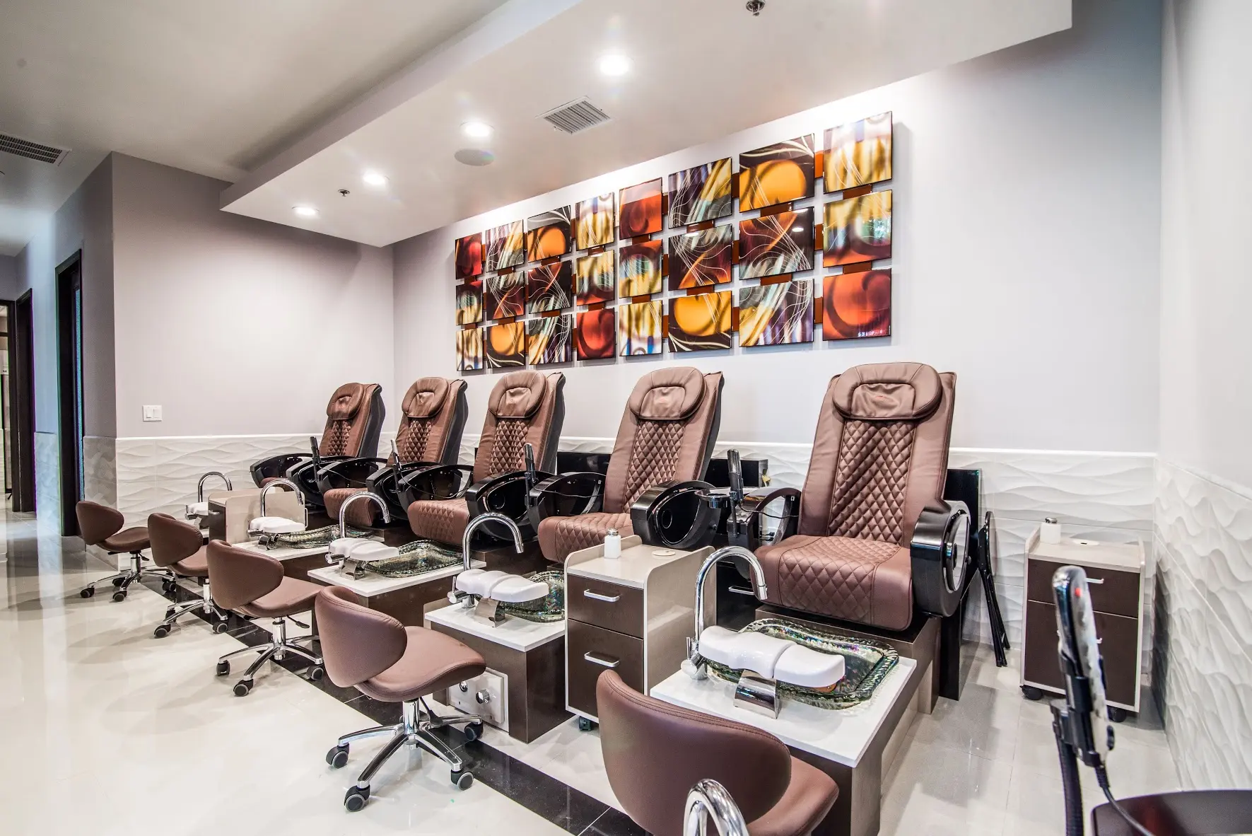 Glow Spa & Nails