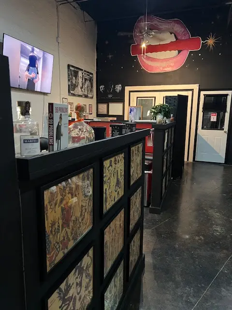 Bomb Tattoo Shop