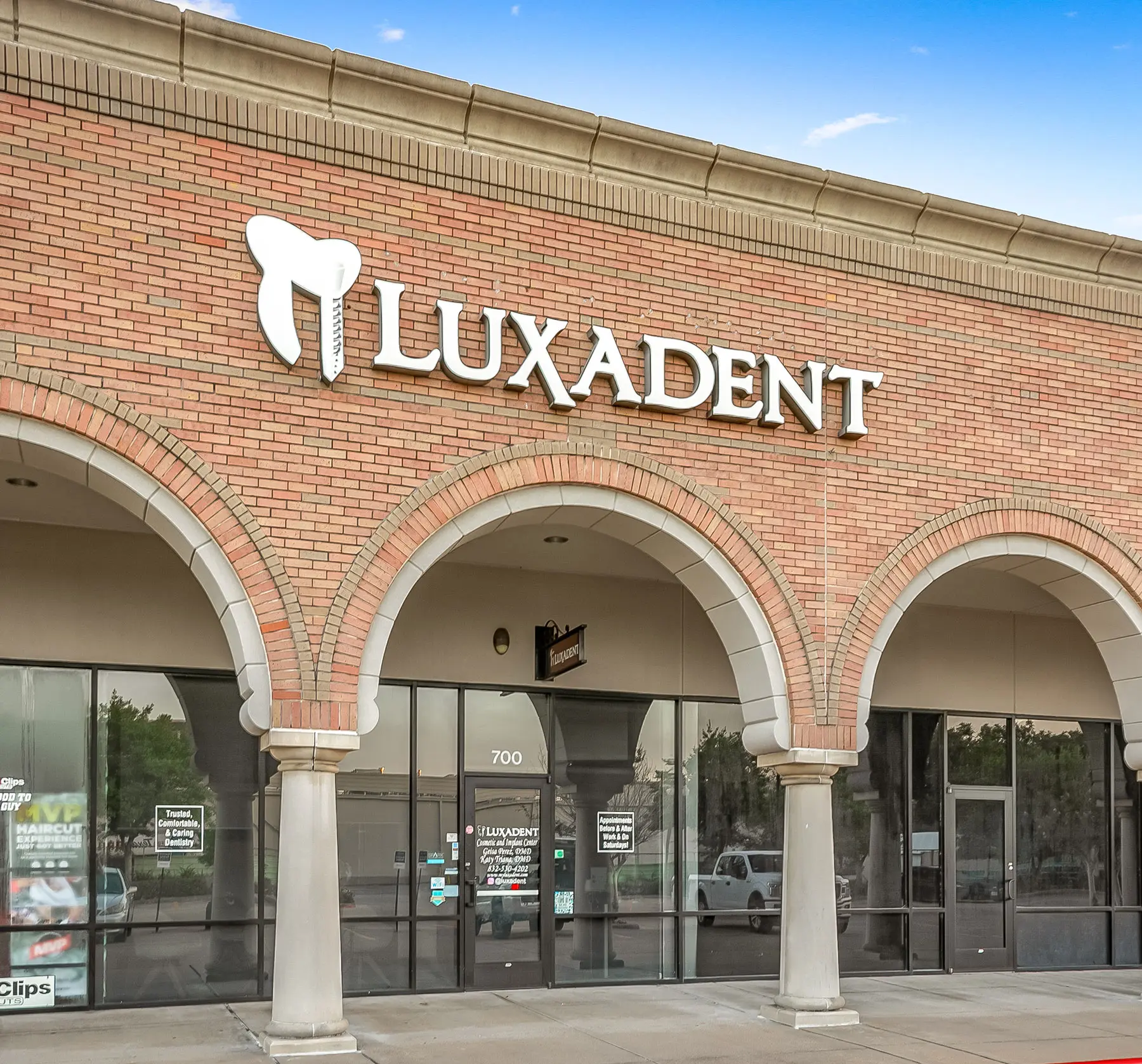 Luxadent