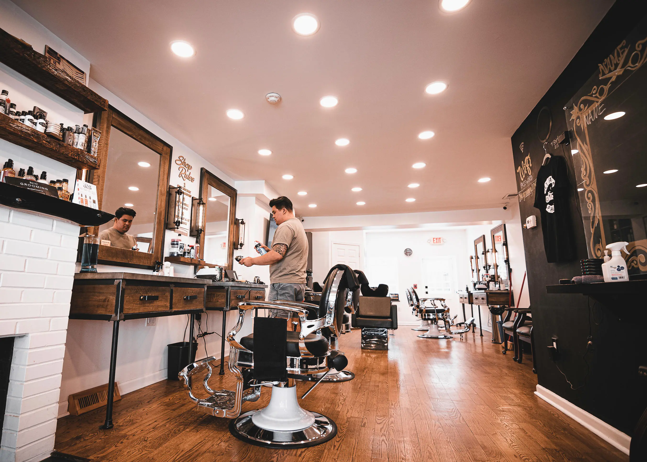 Nic Grooming Barber Shop Sansom St