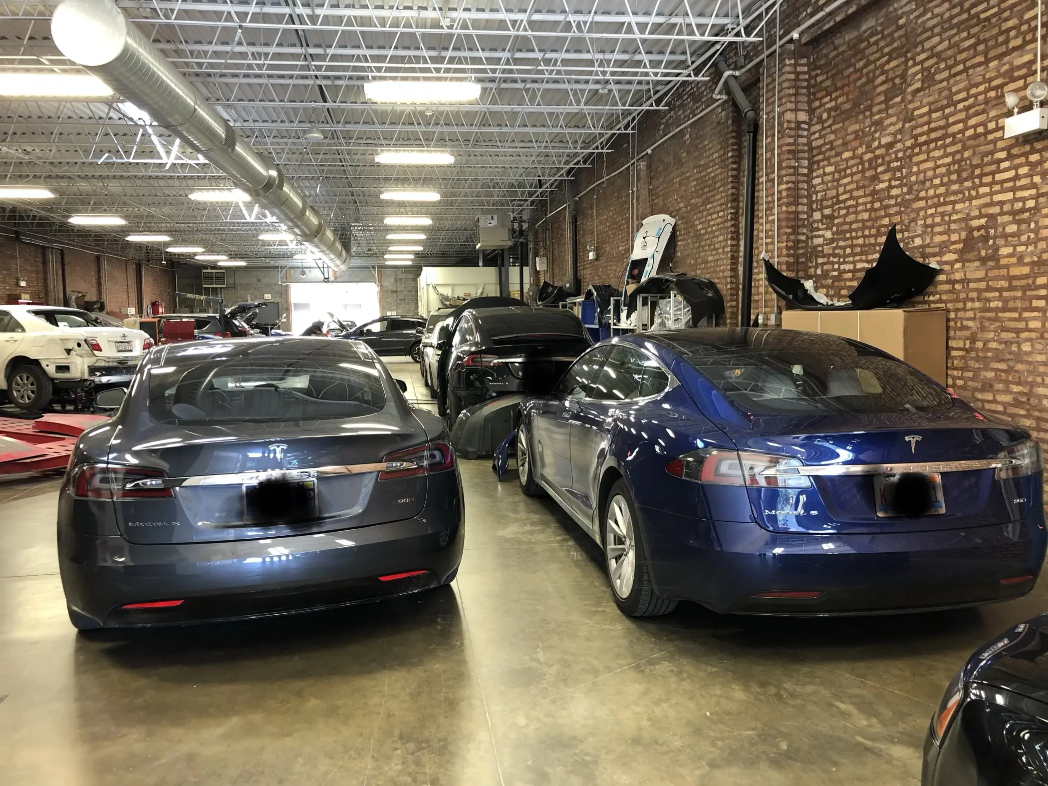 Crash Champions Collision Repair South Loop