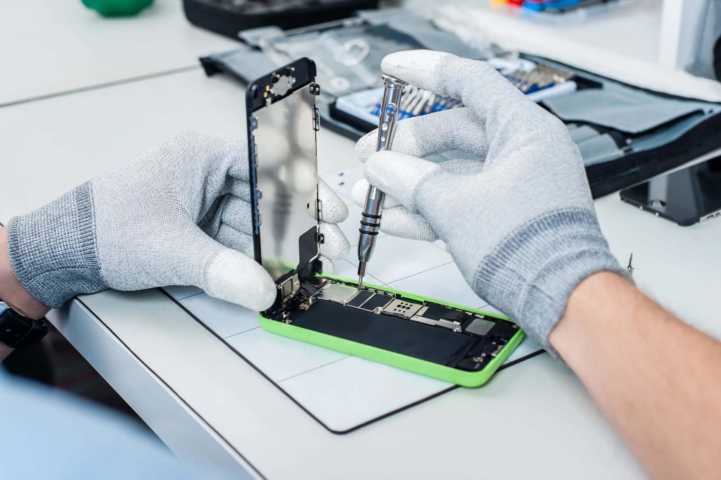 LA iPhone Screen repair, Samsung Repair, MacBook Repair & Unlock Center