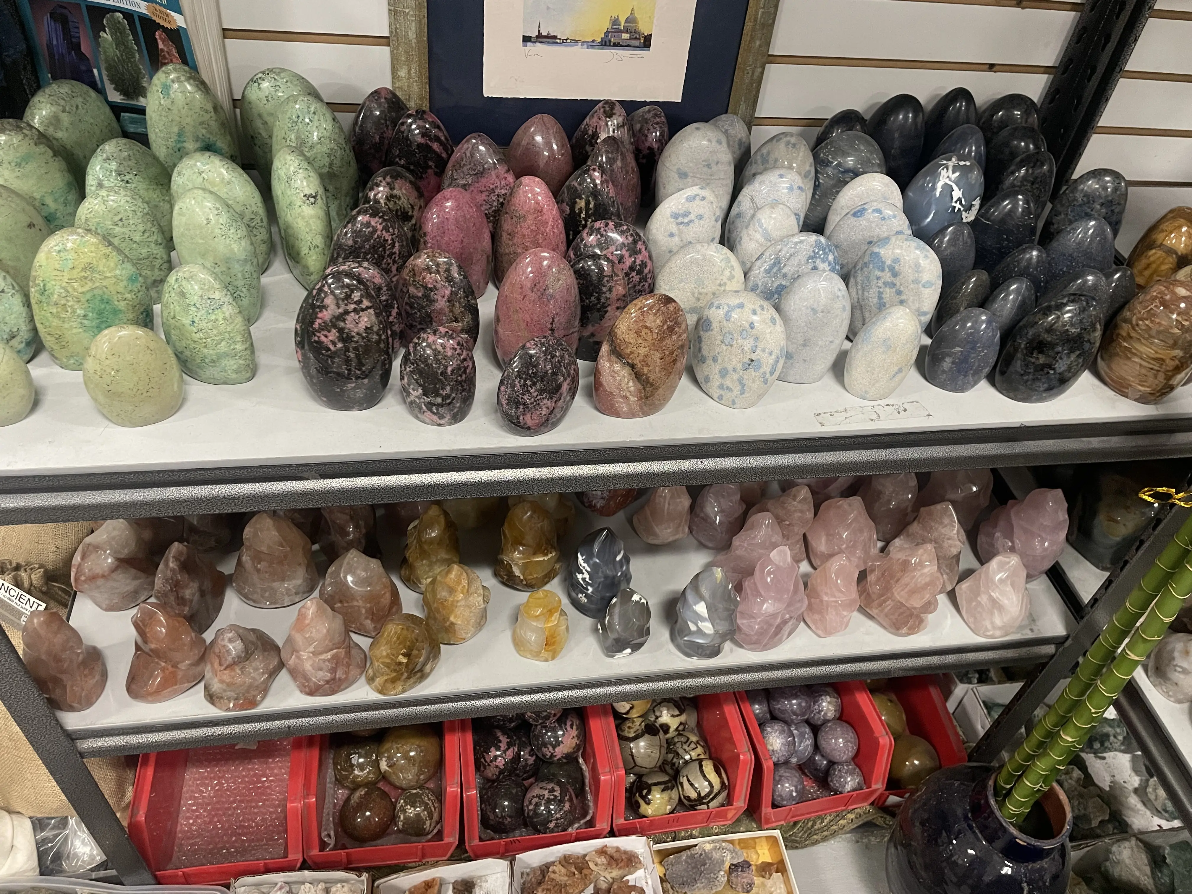 CCG Wholesale Crystals & Imports