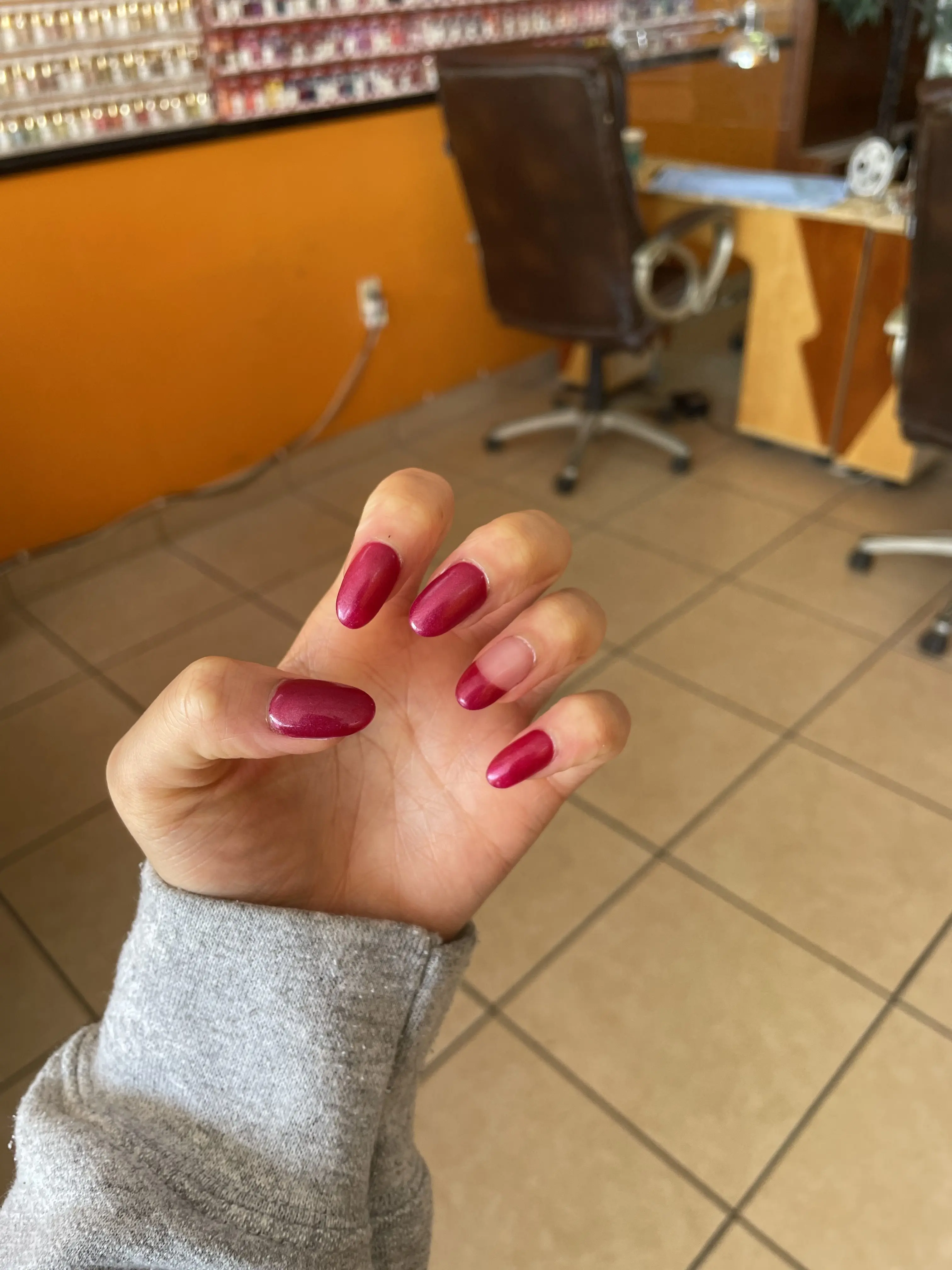4 Star Nails