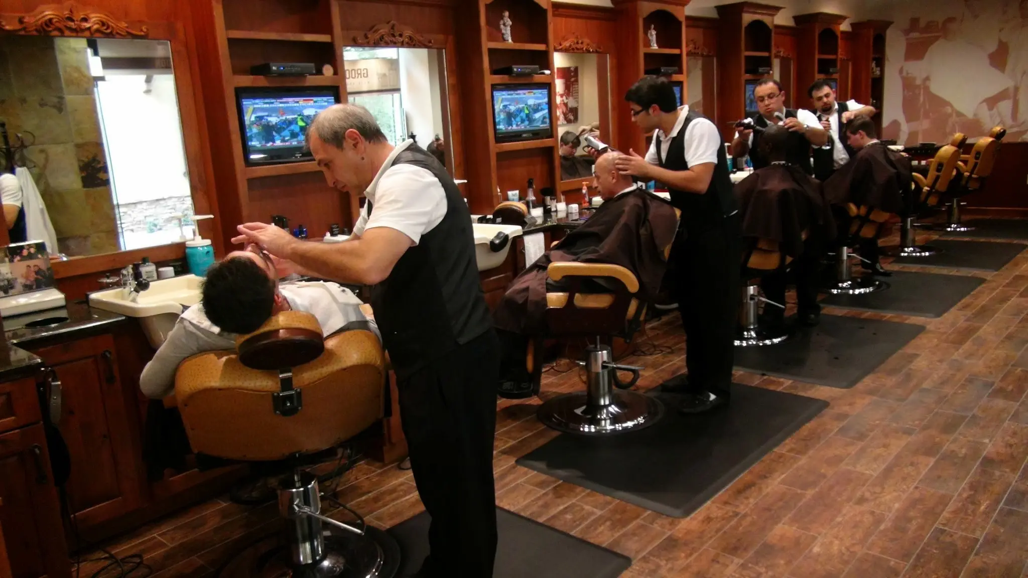 Groom Room Barbershop