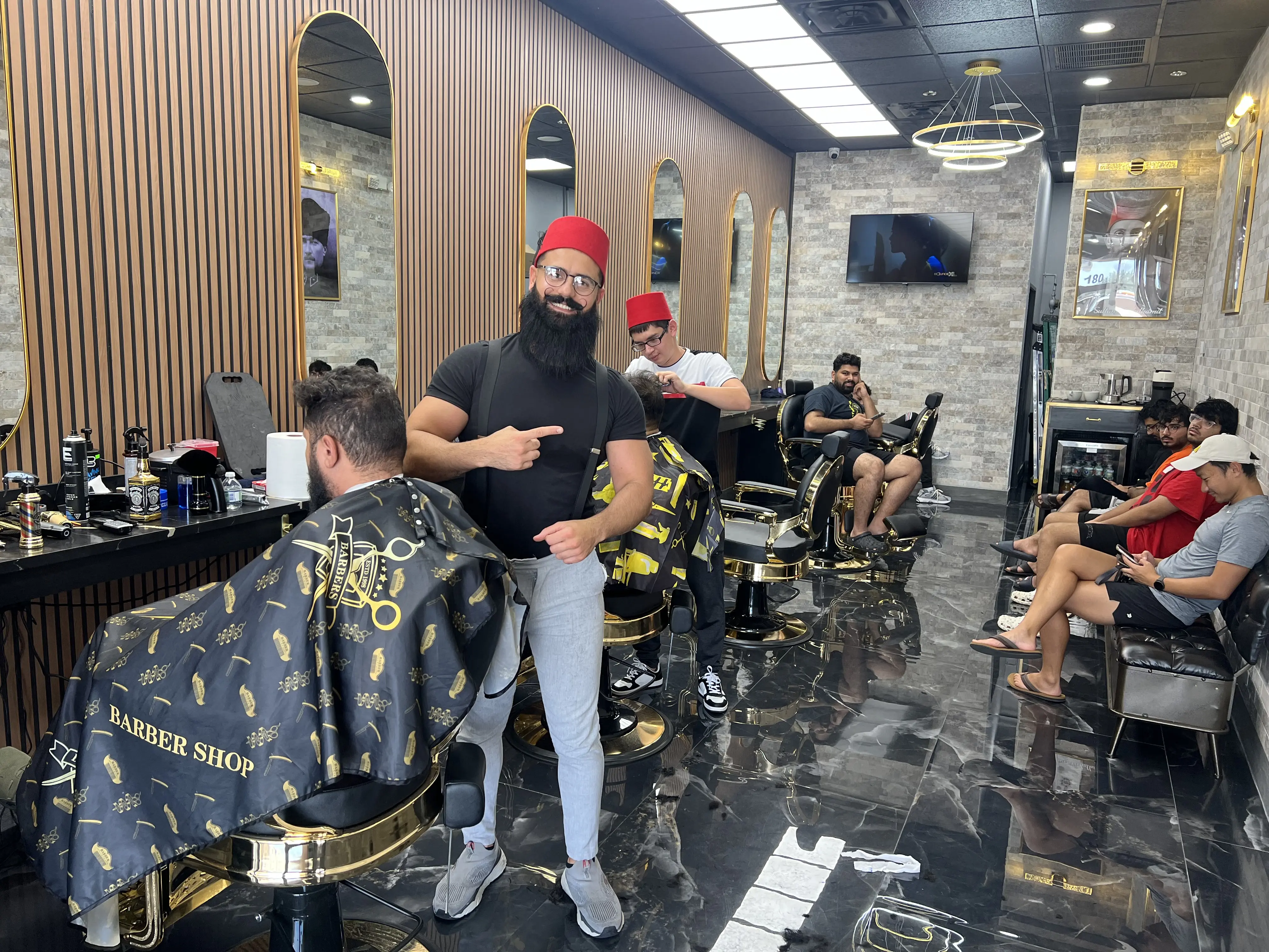 Pasha Barbershop صالون باشا Paşa