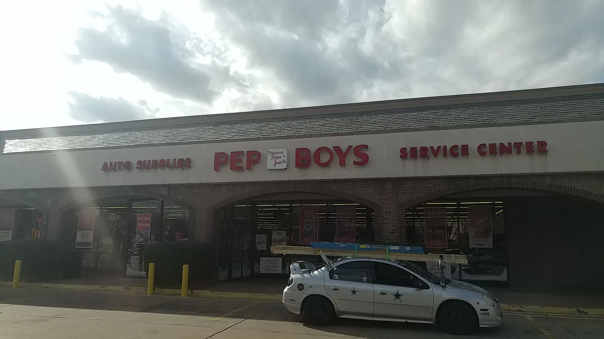 Pep Boys Auto Service & Tires