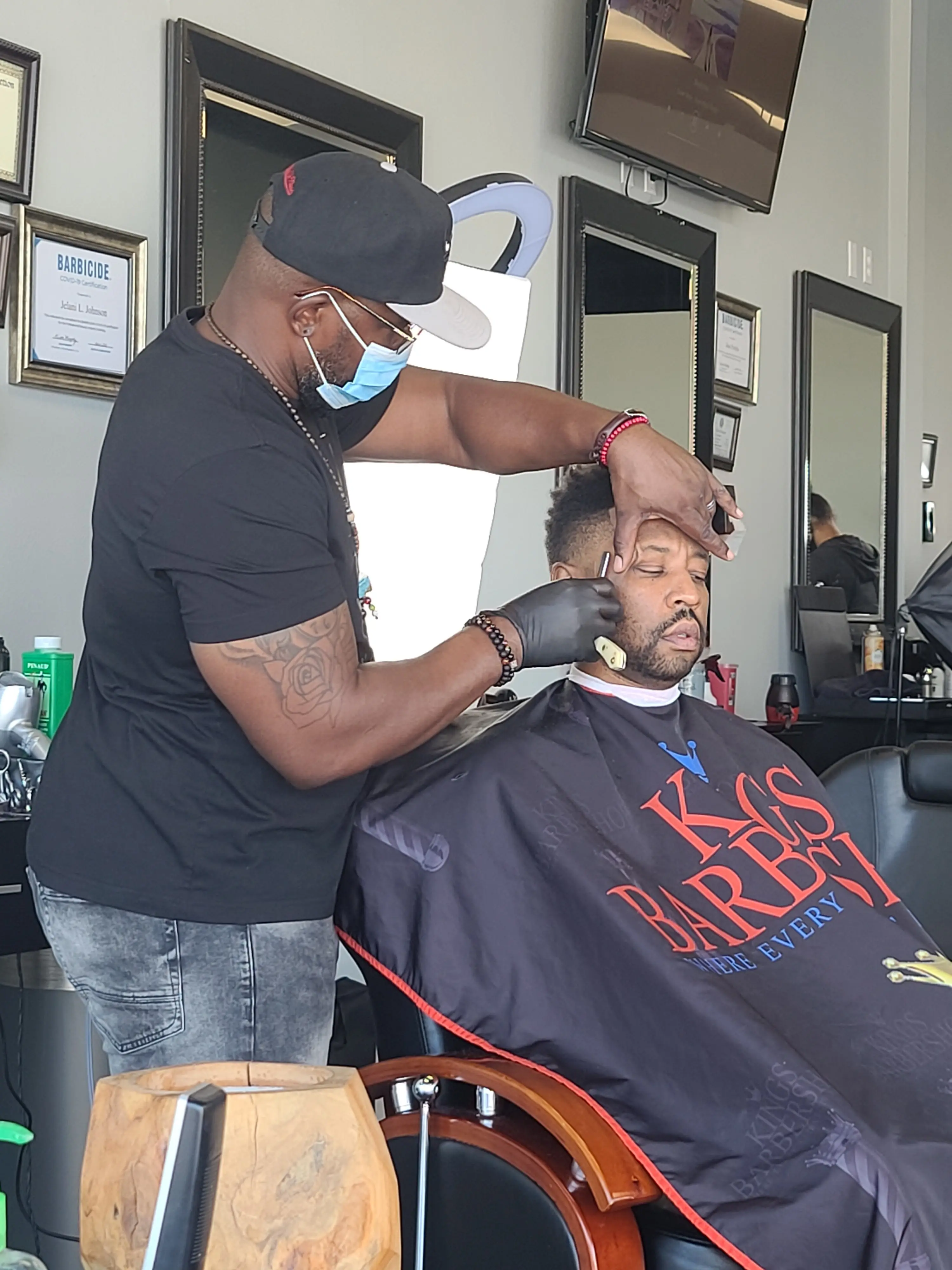 Kings Barber and Beauty